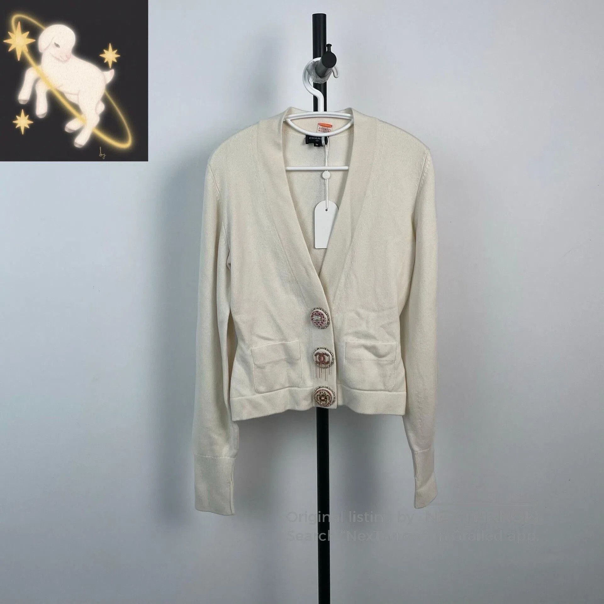 Chanel Chanel 22A Gemstone Button Knit Cardigan. Size XS / US 0-2 / IT 36-38 - 1 Thumbnail