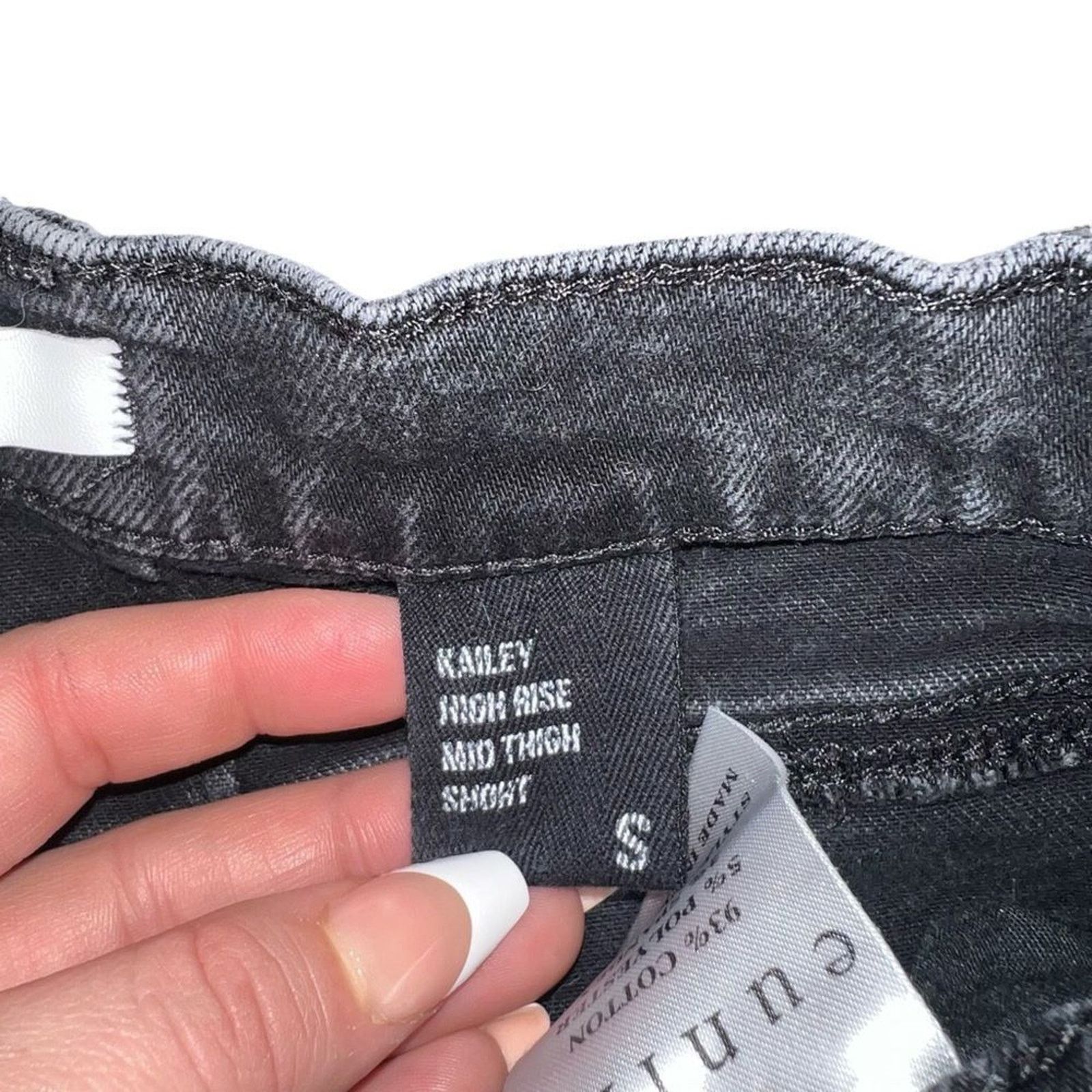 The Unbranded Brand Eunina Kailey Denim Shorts Womens Size Small Washed Black Size 26" / US 2 / IT 38 - 4 Thumbnail