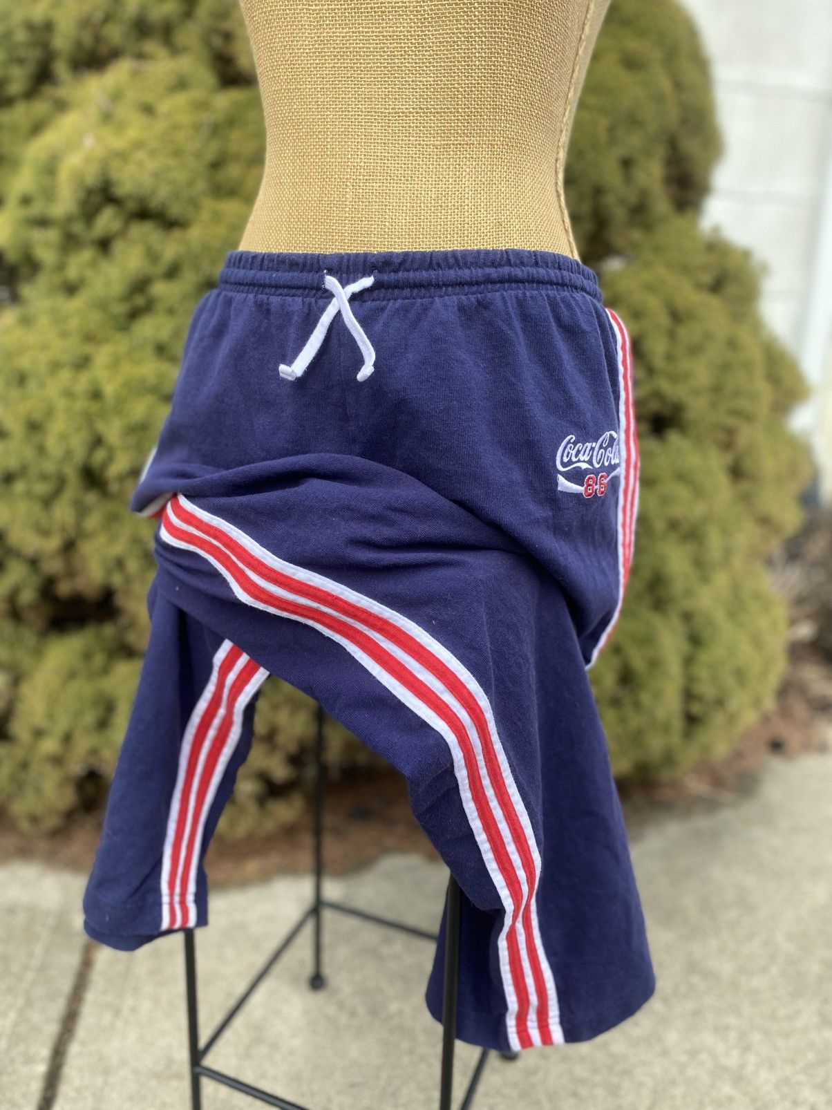 Coca Cola Vintage Coca-Cola 86 Women’s Red/White/Blue Sweatpants XL Size 28" / US 6 / IT 42 - 2 Thumbnail
