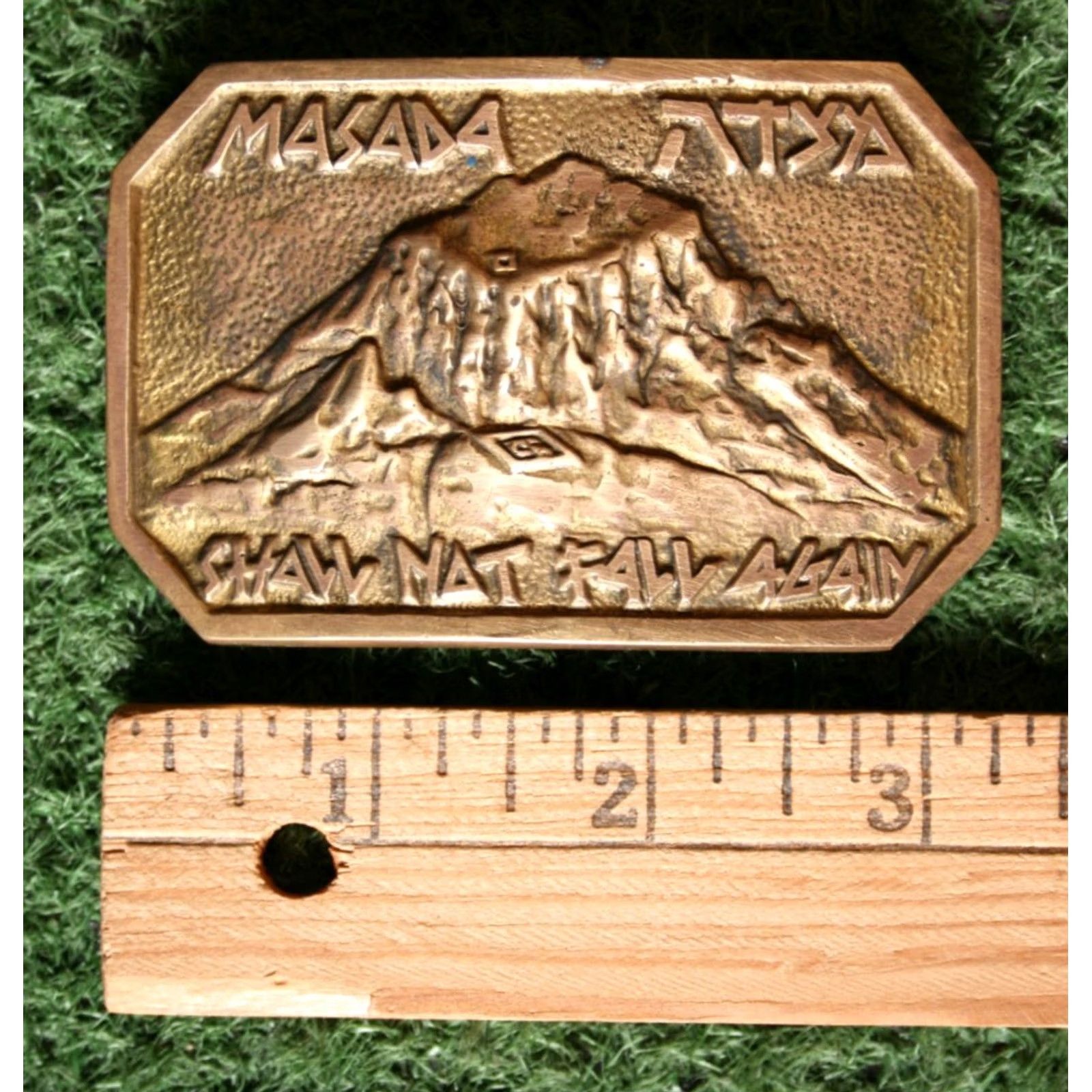 Vintage VINTAGE BUCKLER LTD Masada 'Shall Not Fall Again' Handmade Brass Belt Buckle Men Size ONE SIZE - 3 Thumbnail