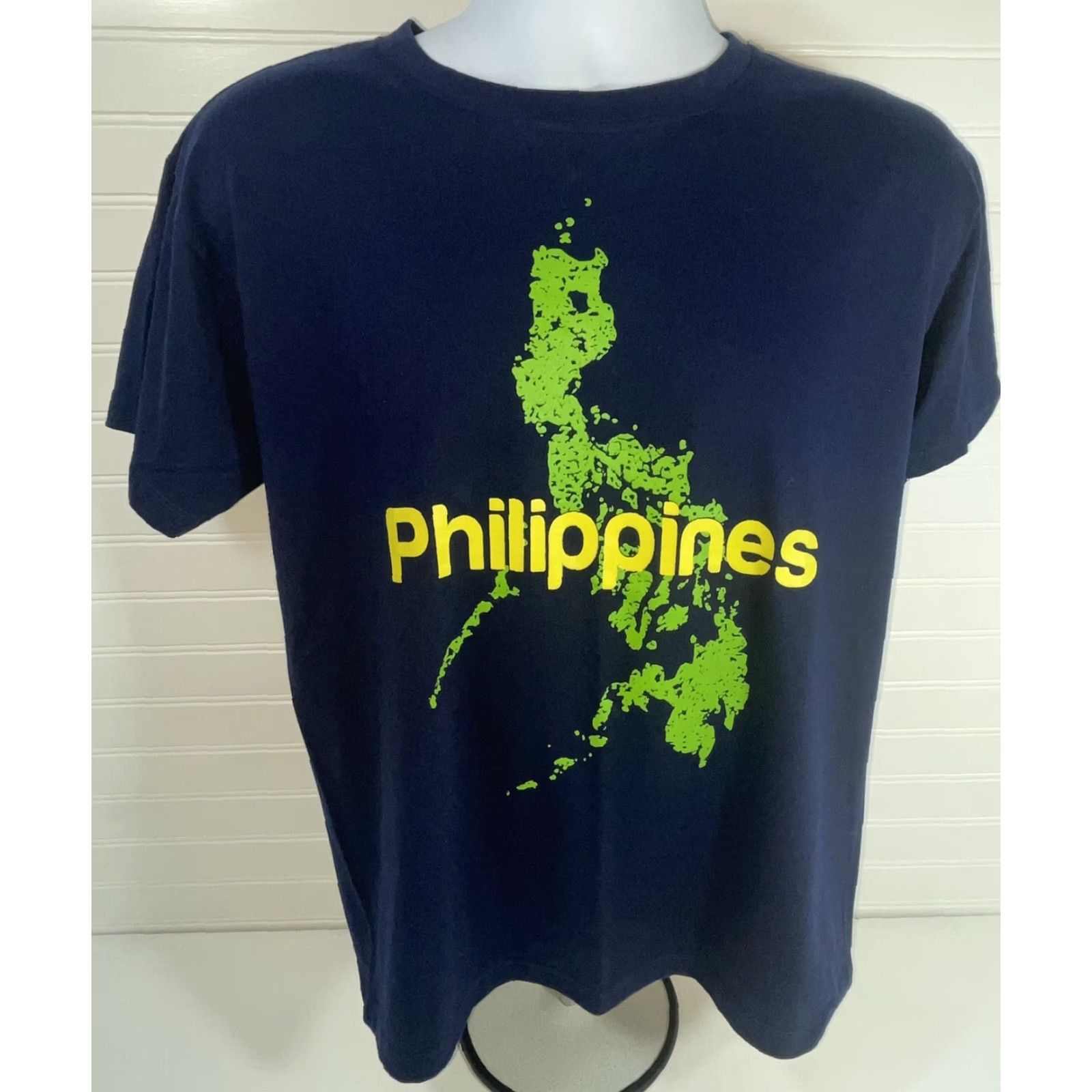 Whistles Whistler Philippines Shirt Men L Navy Crew Neck Short Sleeve Graphic Map of Philippines Blue Cotton T-Shirt Regular Fit Size US L / EU 52-54 / 3 - 4 Thumbnail