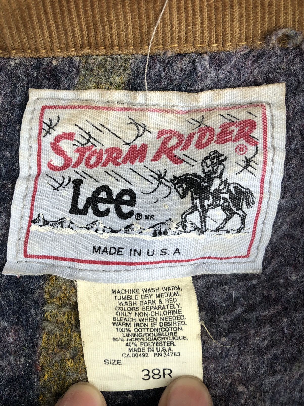 Vintage Vintage 70s Lee Storm Rider Blanked Lined Denim Jacket Size US M / EU 48-50 / 2 - 22 Thumbnail