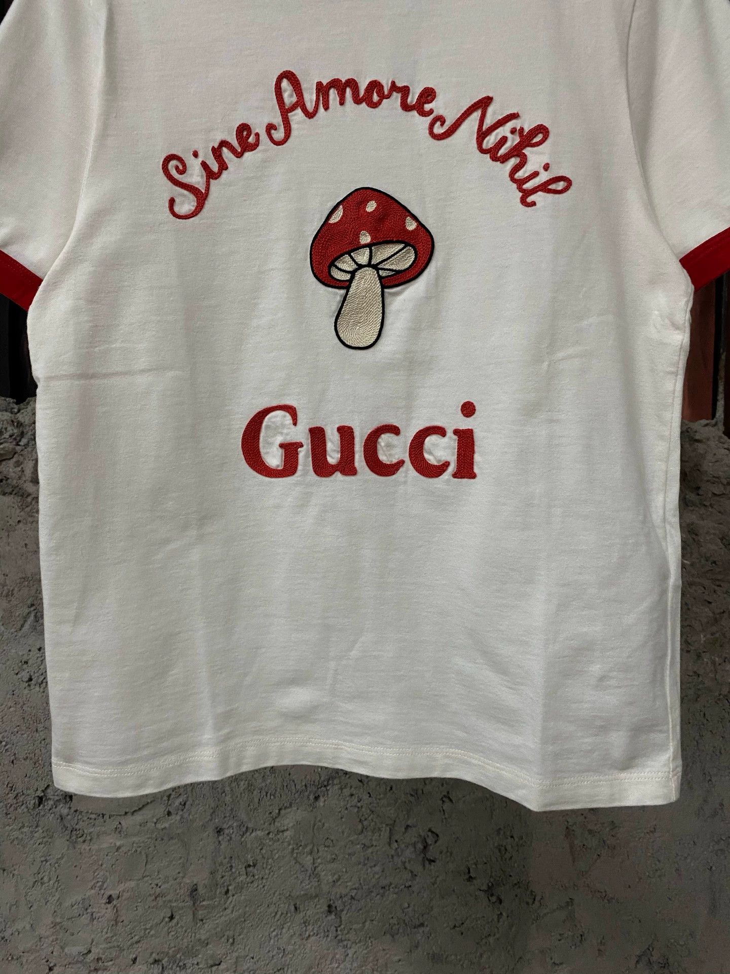 Gucci Gucci short sleeve tee M new Size M / US 6-8 / IT 42-44 - 4 Thumbnail