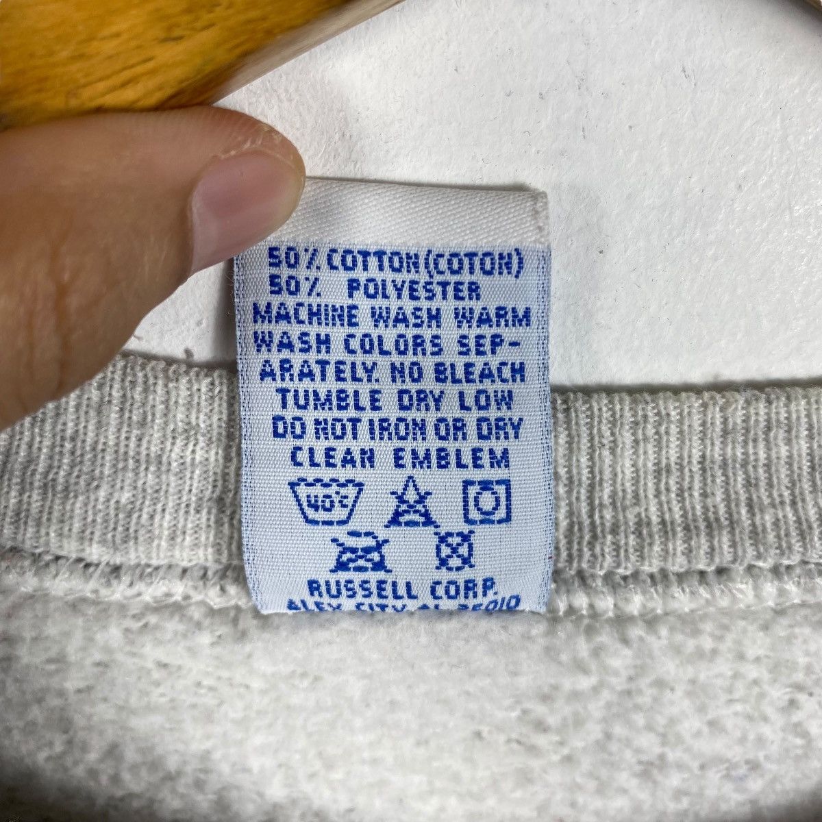 Russell Athletic Vintage 90's HAMPTON UNIVERSITY Graphic Crewneck Sweatshirt Size US L / EU 52-54 / 3 - 8 Thumbnail