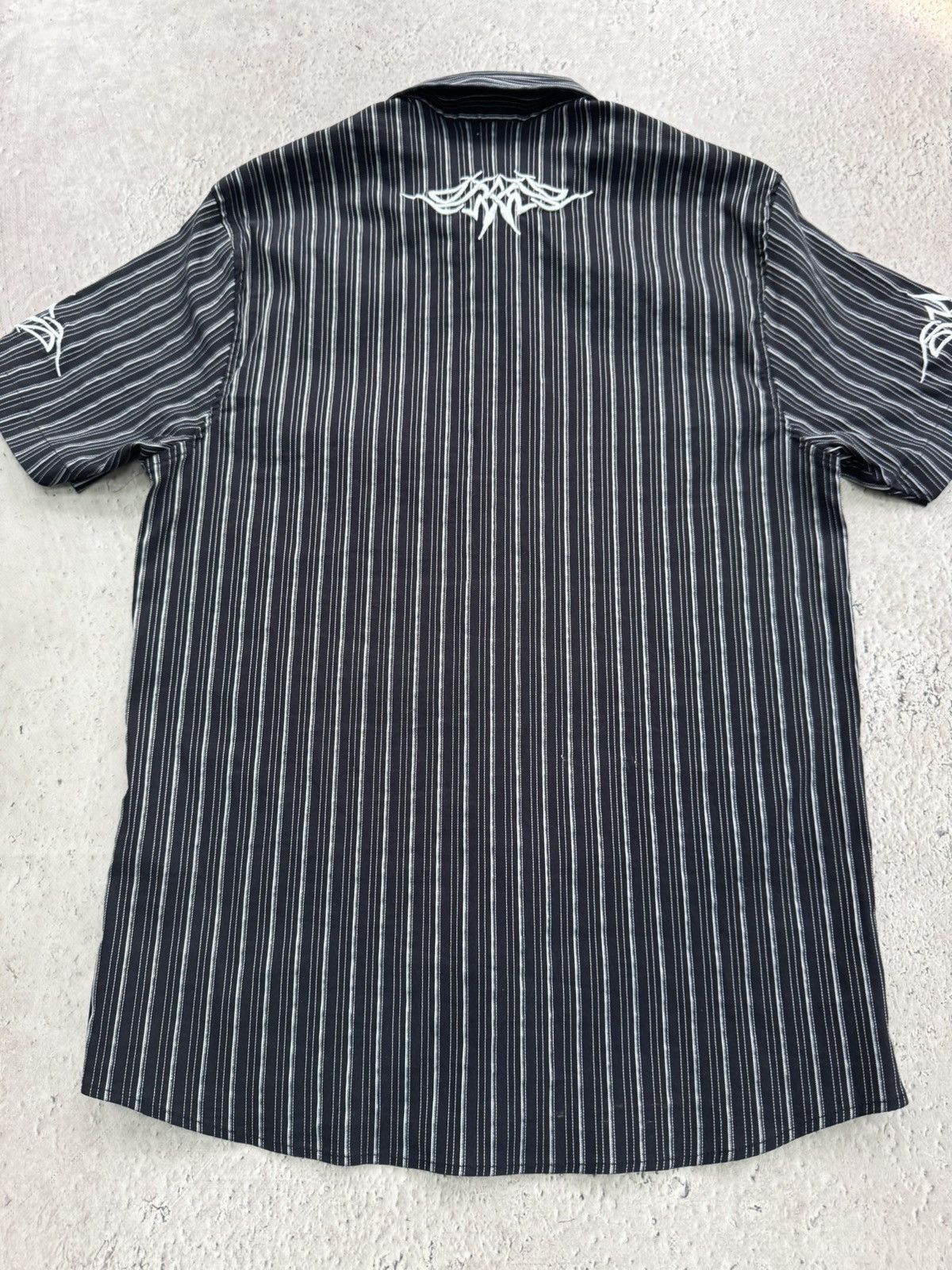 Designer × Diesel Vintage DIESEL TRIBAL T-SHIRT button up japanese HYPE Size US M / EU 48-50 / 2 - 8 Thumbnail