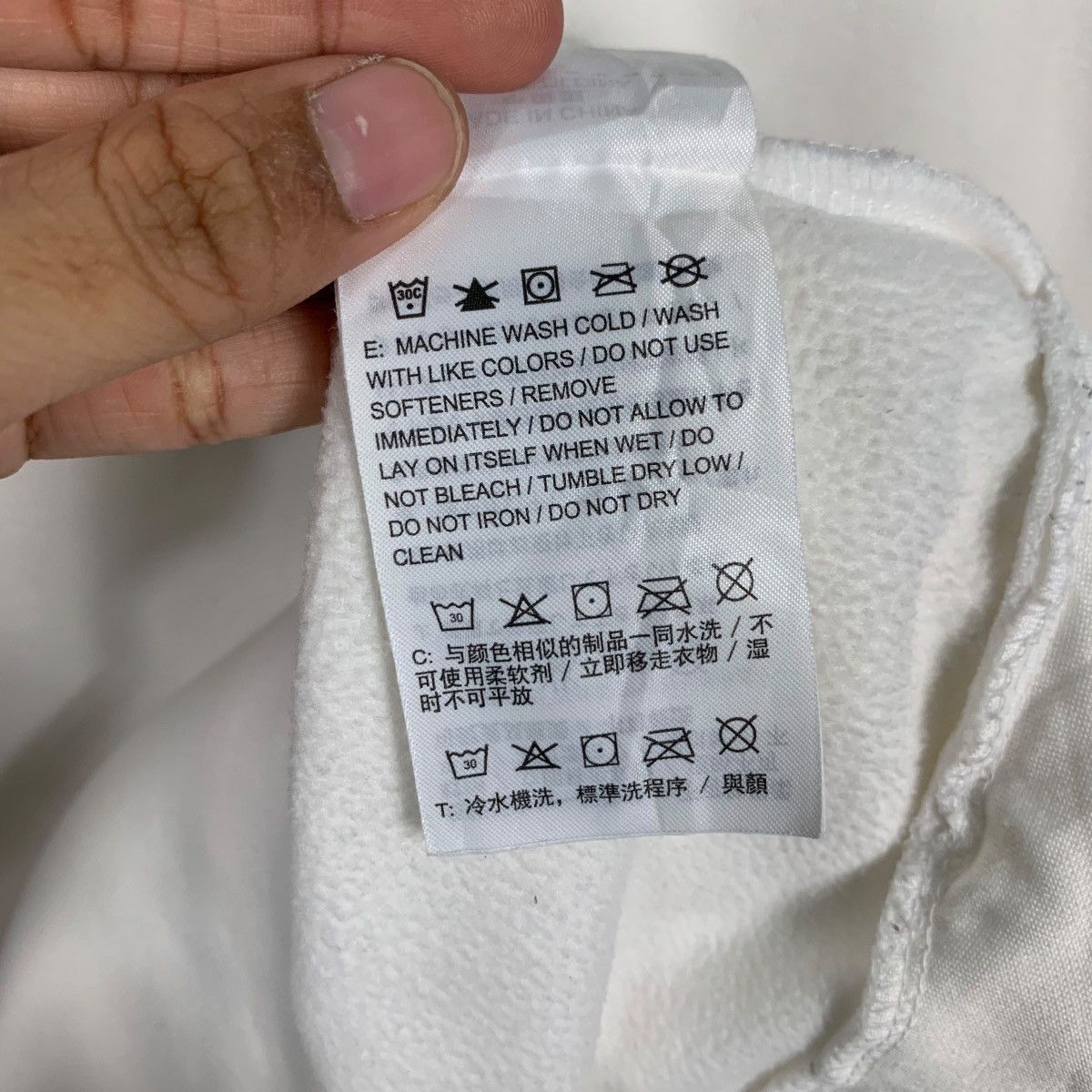 Nike NIKE SWOOSH Big Logo White Pullover Hoodies #2547-C115 Size US M / EU 48-50 / 2 - 15 Thumbnail