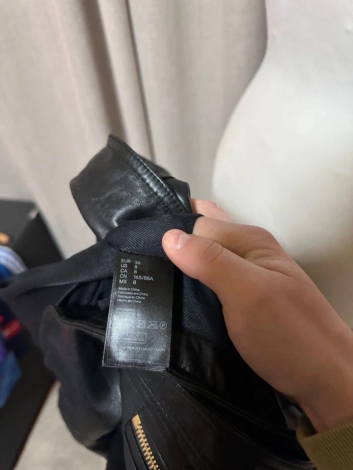 Balmain × H&M BALMAIN for H&M Women Black Leather Biker Jacket US8 EU38 Size M / US 6-8 / IT 42-44 - 9 Thumbnail