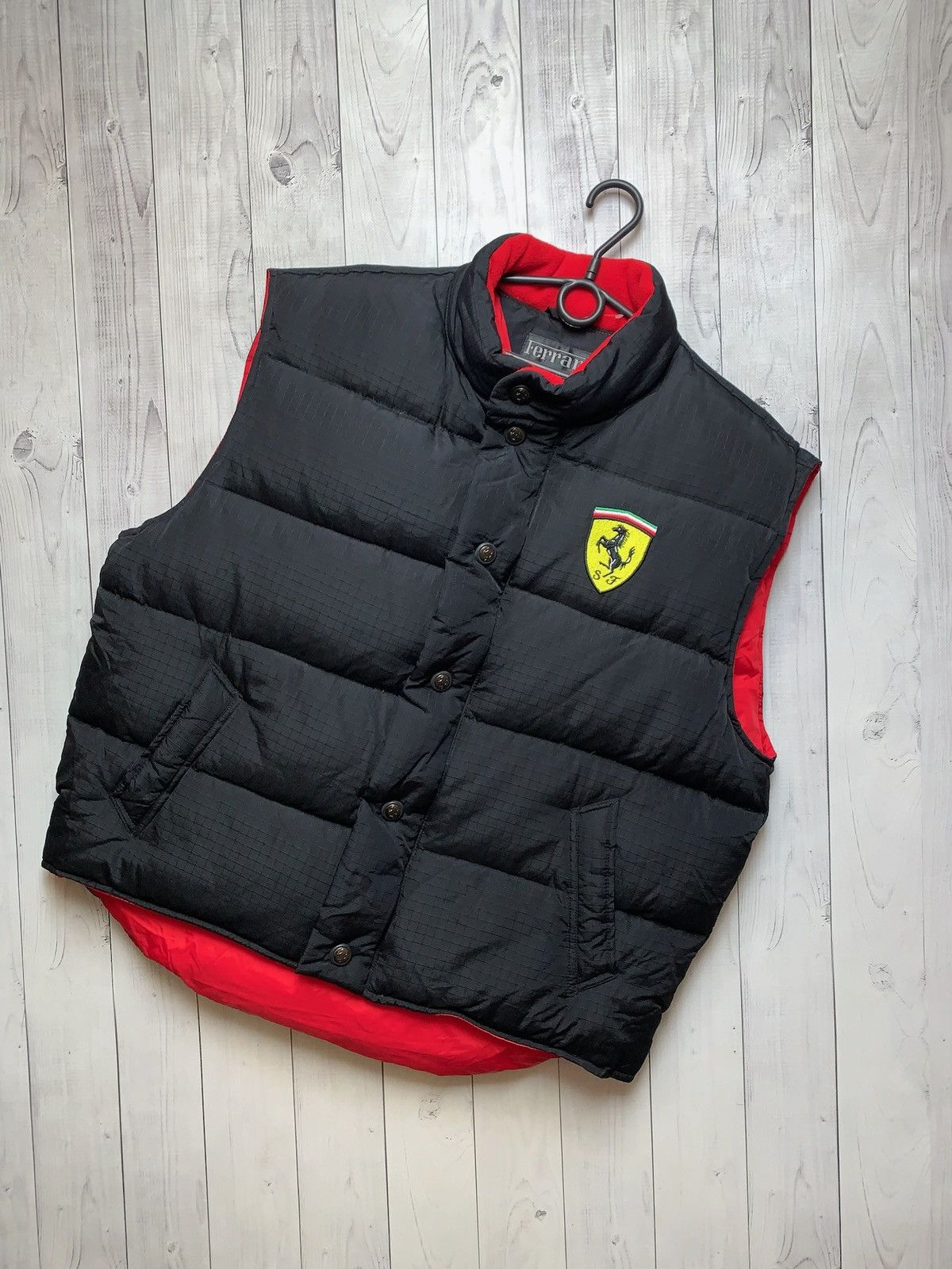 Ferrari × Vintage Vintage Ferrari down vest logo size L Size US L / EU 52-54 / 3 - 1 Thumbnail