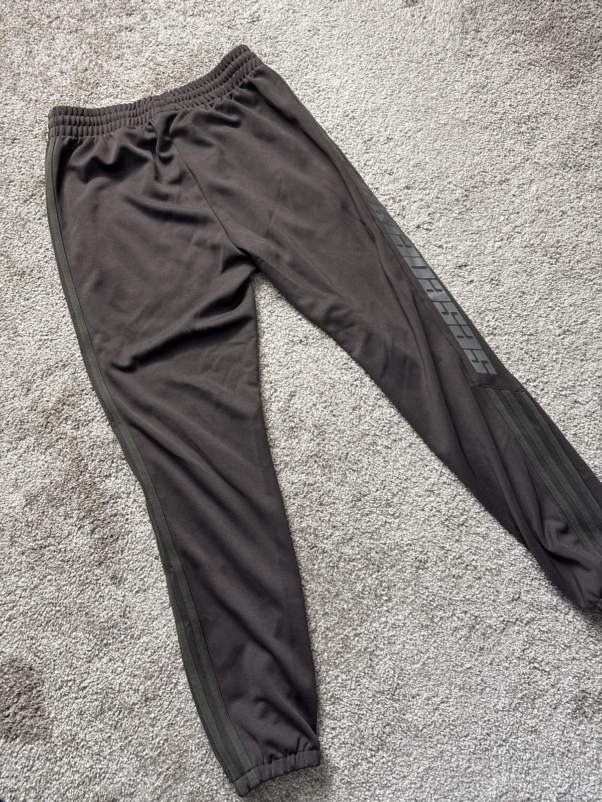 Adidas × Kanye West Calabasas adidas track pants Size US 29 - 2 Thumbnail
