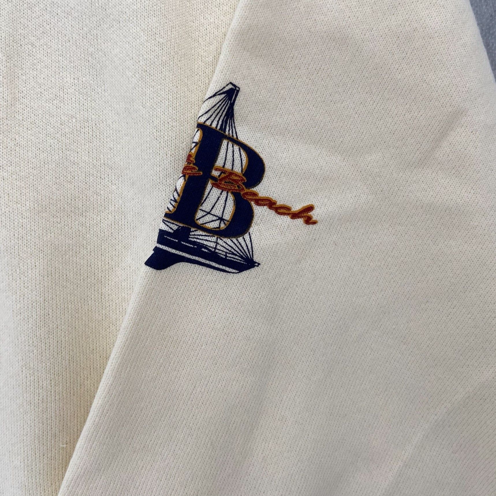 Fruit Of The Loom Vintage Myrtle Beach Sweatshirt Unisex Adult XL Ivory Sailboat Beach Air Waves Cotton Pullover Size XL / US 12-14 / IT 48-50 - 4 Thumbnail