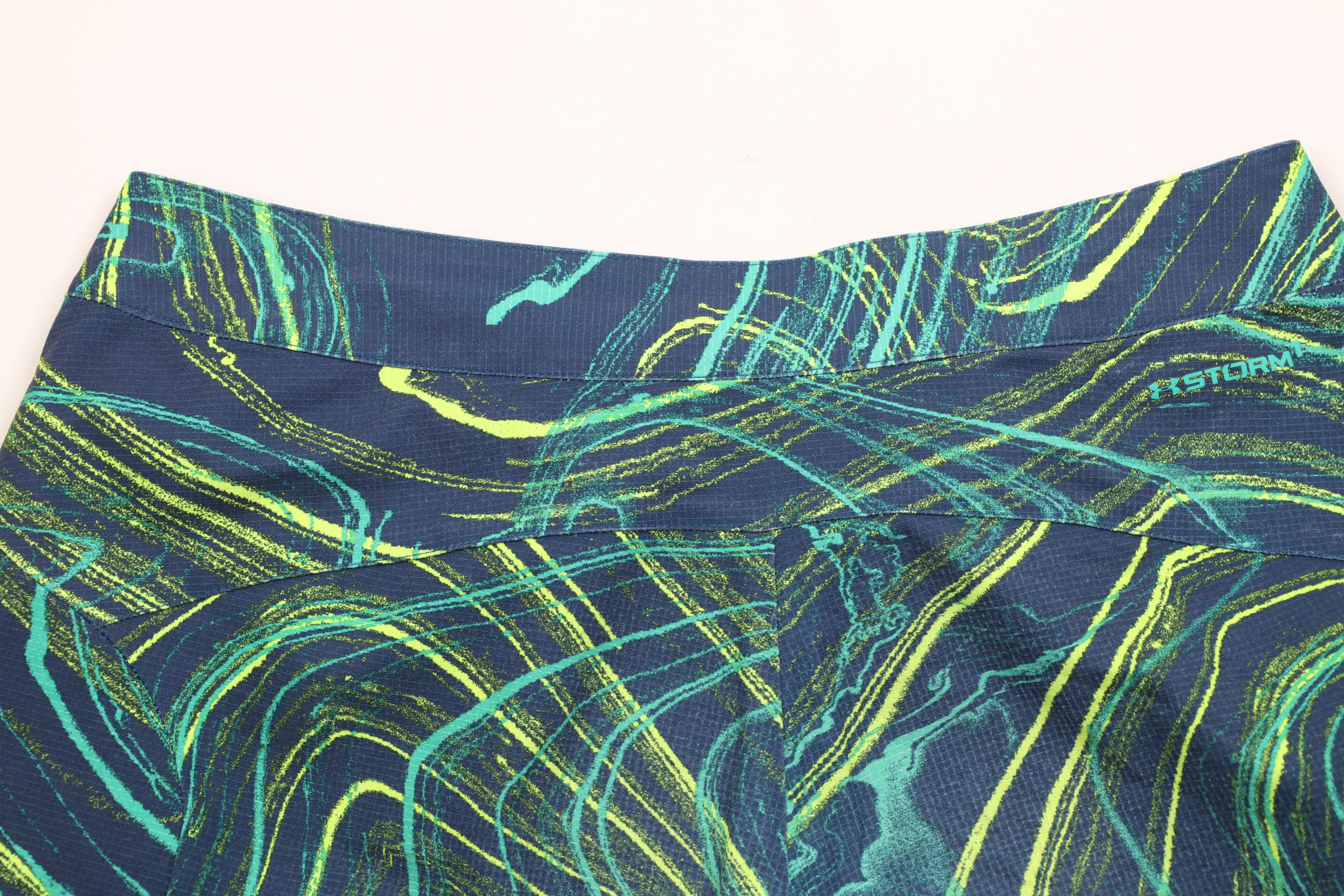 Under Armour Under Armour Fit Abstract Swimming Board Shorts Trunks Size US 34 / EU 50 - 12 Thumbnail