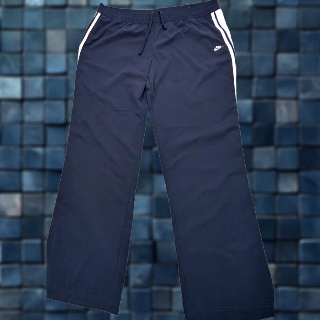 Nike Nike Track Sweatpants Women XL Navy Blue Straight Leg Pockets, Regular Inseam 33in, 36x33, Polyester, Vintage Style, Classic Track Warm Up Pants, Nike Size 40" / US 18 - 1 Thumbnail