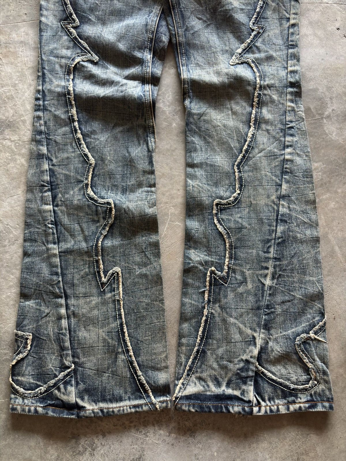 Tornado Mart SEMANTIC DESIGN washed faded distressed super sick design Size US 31 - 14 Thumbnail
