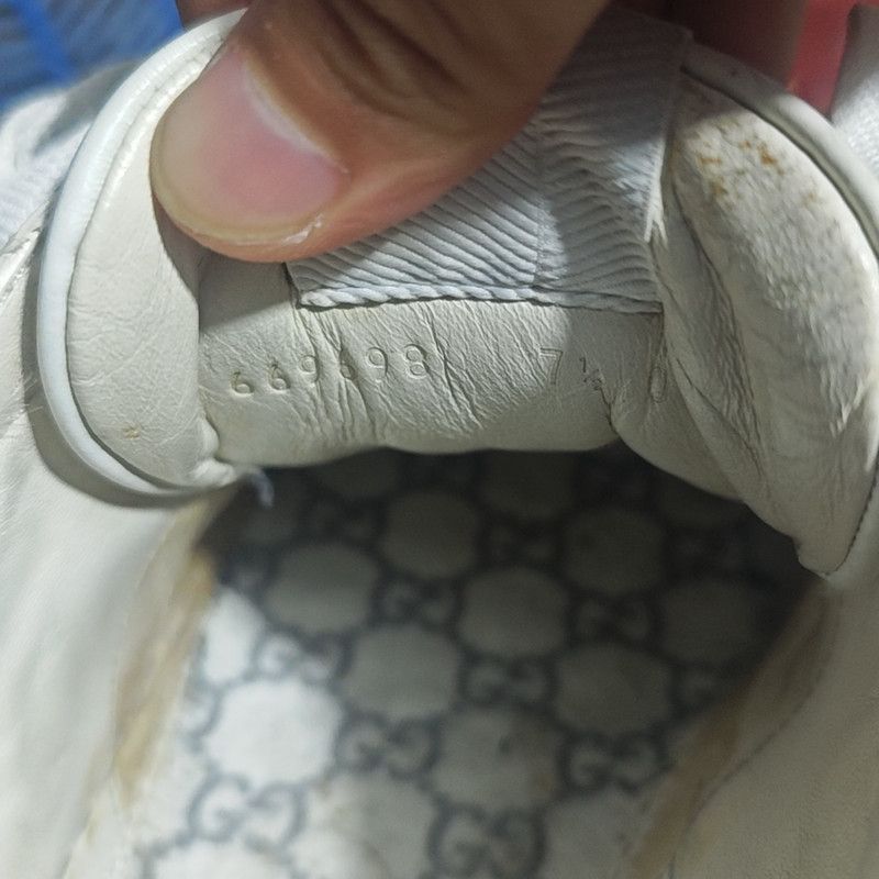 Gucci Gucci Chunky B Casual Sneakers for Men - Size US 8 / EU 41 - 5 Thumbnail