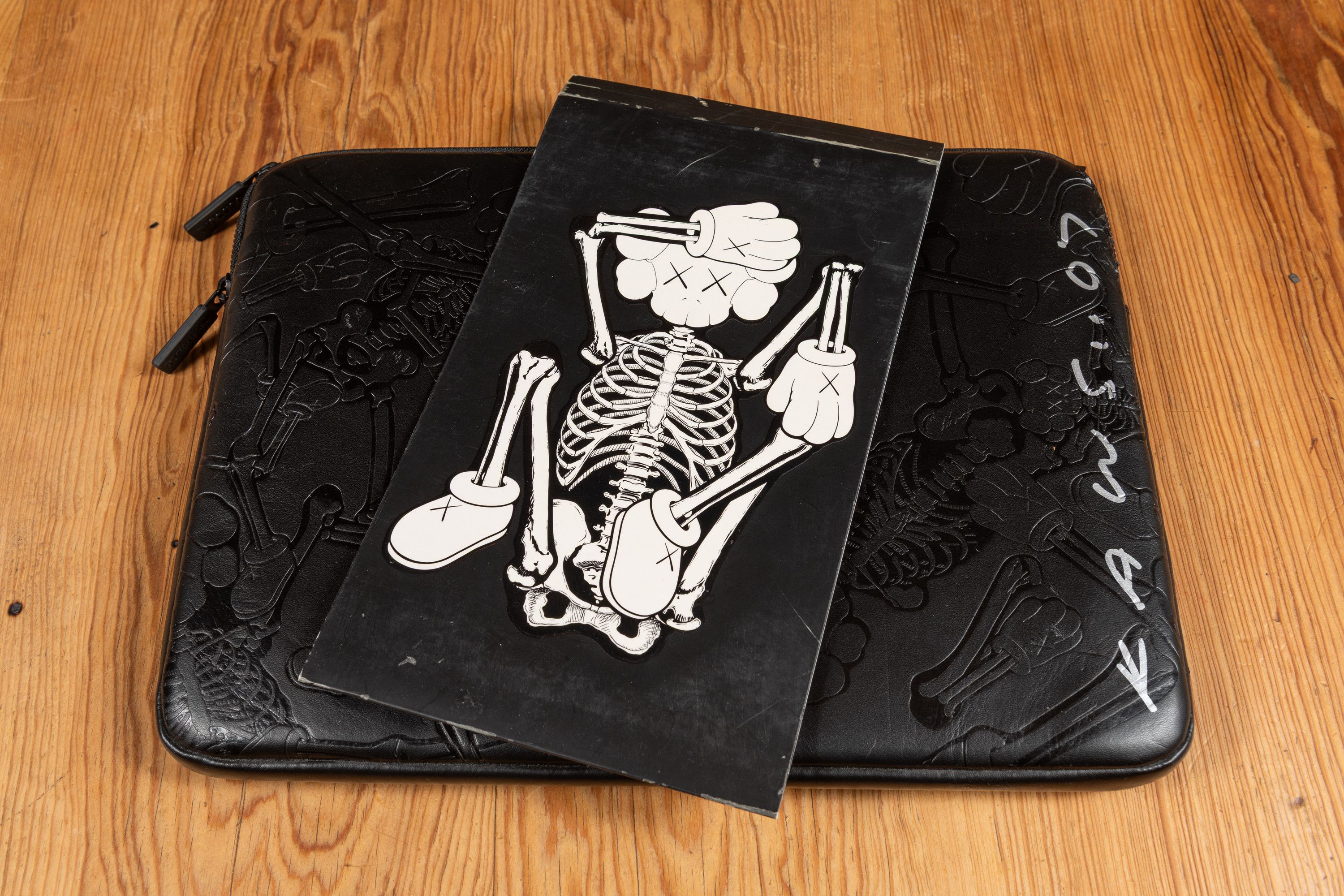 Original Fake Incase x Original Fake x Kaws Computer Sleeves, SIGNED Size ONE SIZE - 3 Thumbnail
