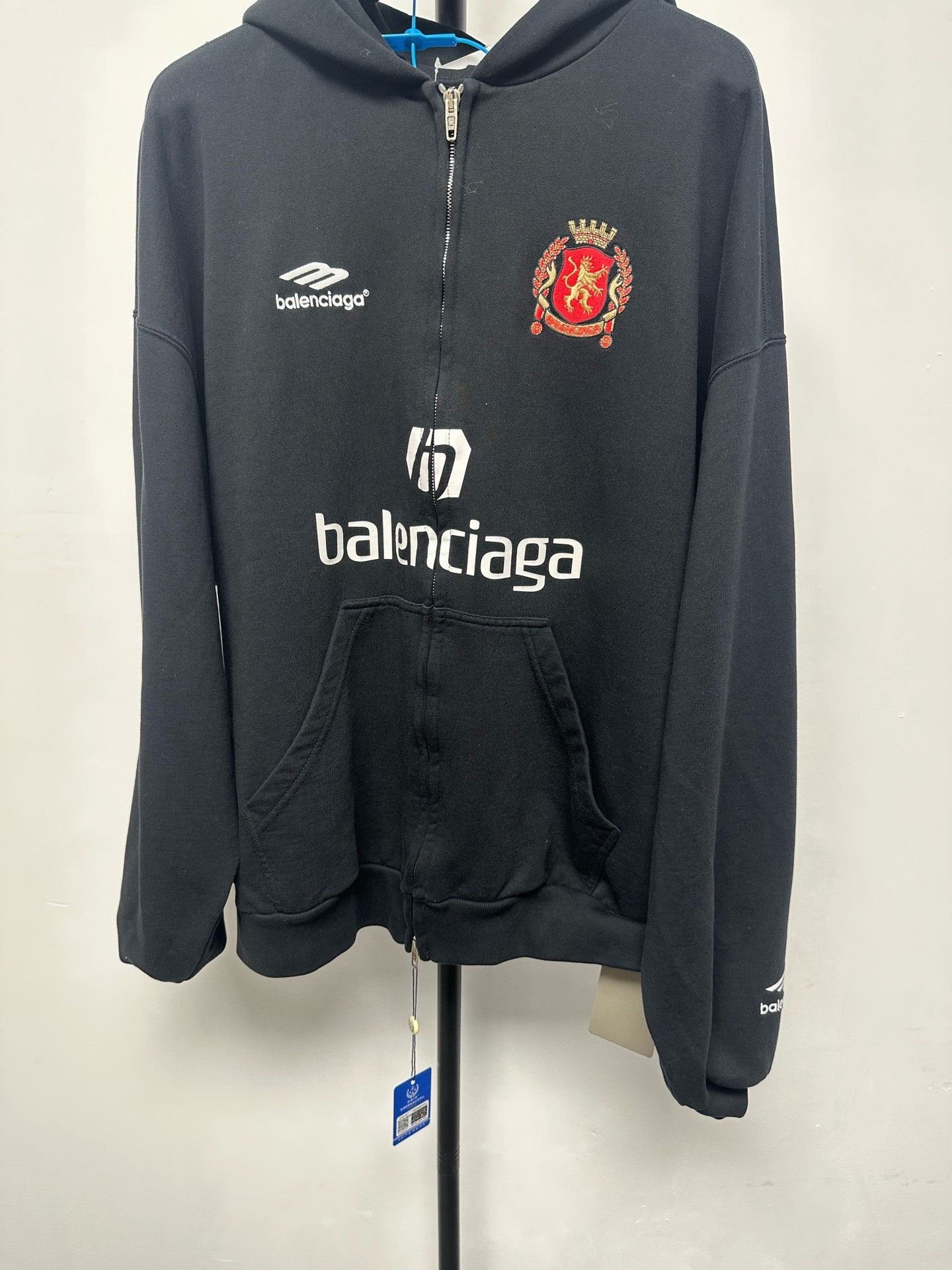 Balenciaga Balenciaga Hoodie xs Men Size US XS / EU 42 / 0 - 1 Thumbnail