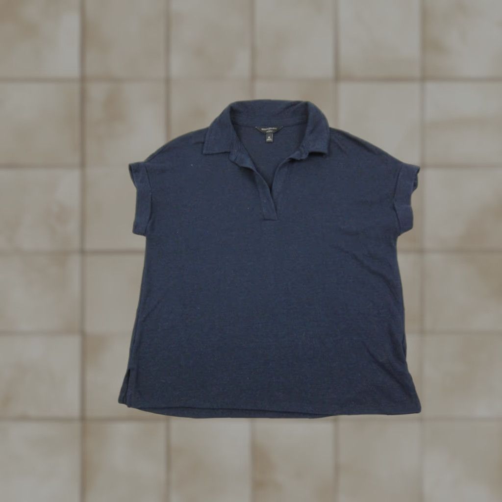 Banana Republic Banana Republic Shirt Womens M Blue Linen Blend Polo Collared Short Sleeve Casual City Classic Outdoor Womens Size M / US 6-8 / IT 42-44 - 1 Thumbnail