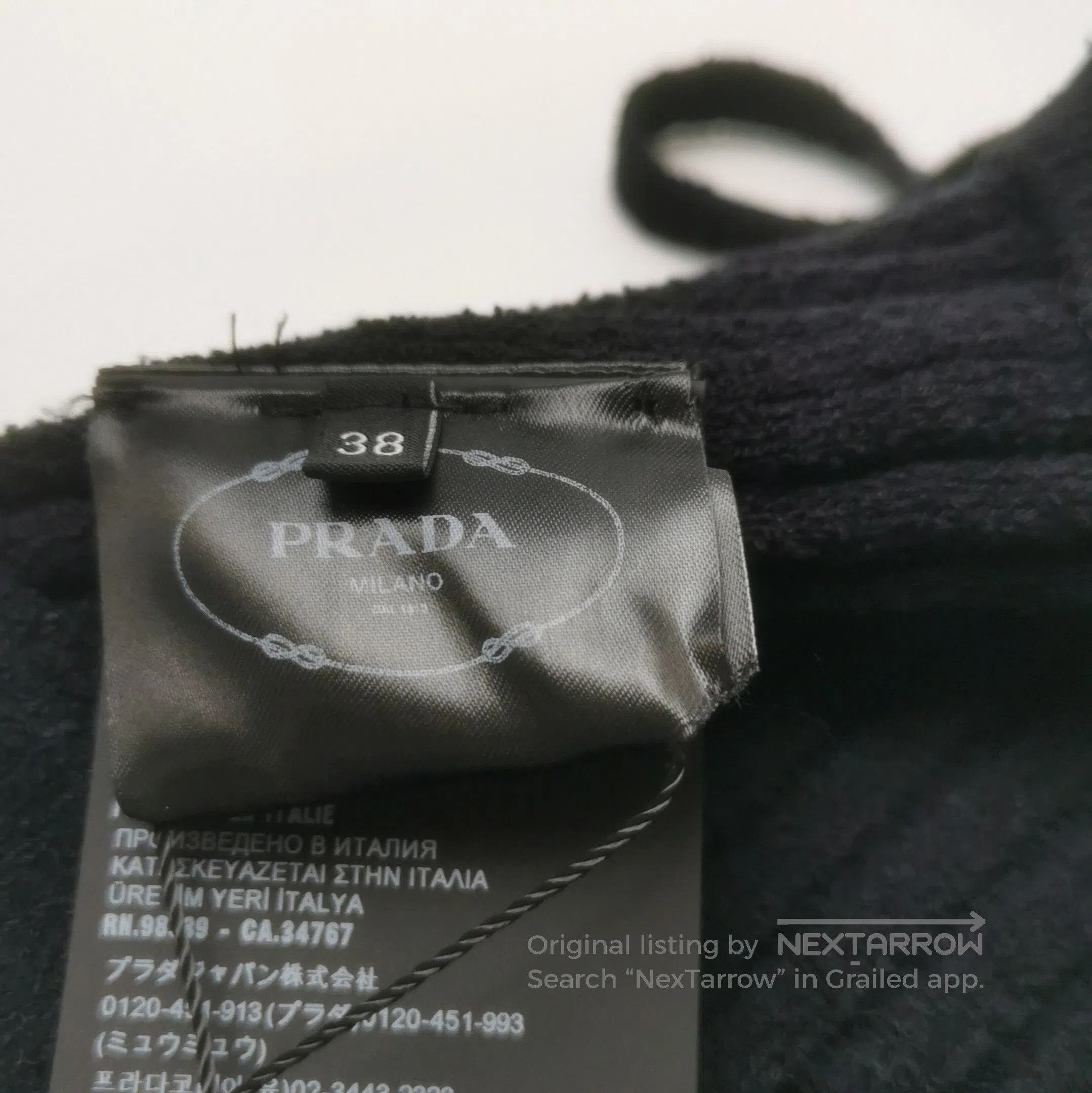 Prada Prada Logo Black Ribbed Crop Top . Size S / US 4 / IT 40 - 9 Thumbnail