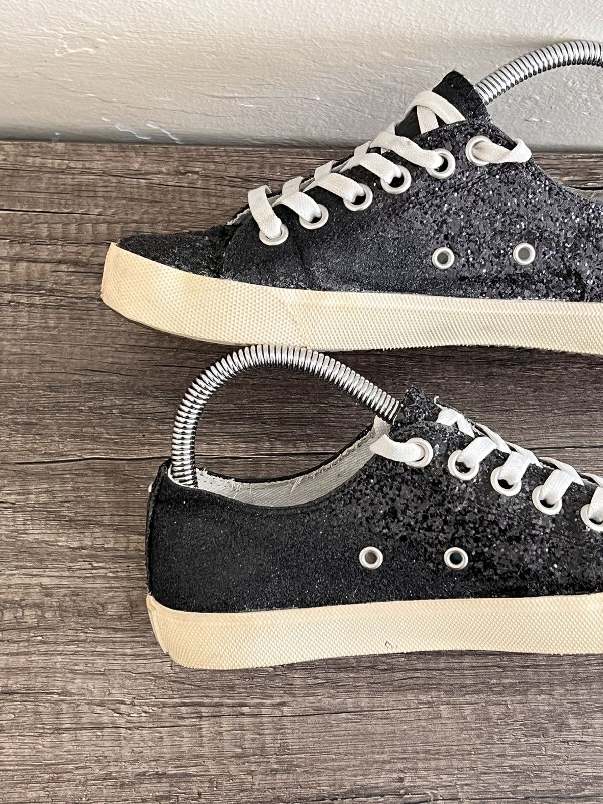 Maison Margiela Black Glitter Tabi Sneakers Size US 7 / IT 37 - 8 Thumbnail