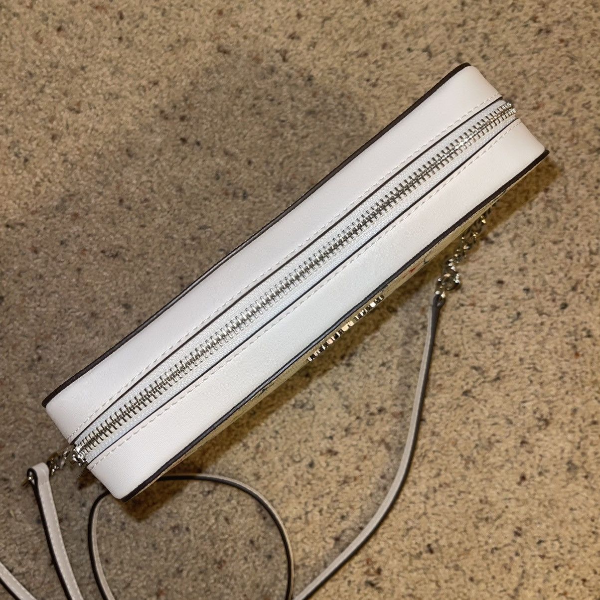 Michael Kors Michael Kors JET SET Crossbody ‘White’ - BRAND NEW Size ONE SIZE - 6 Thumbnail