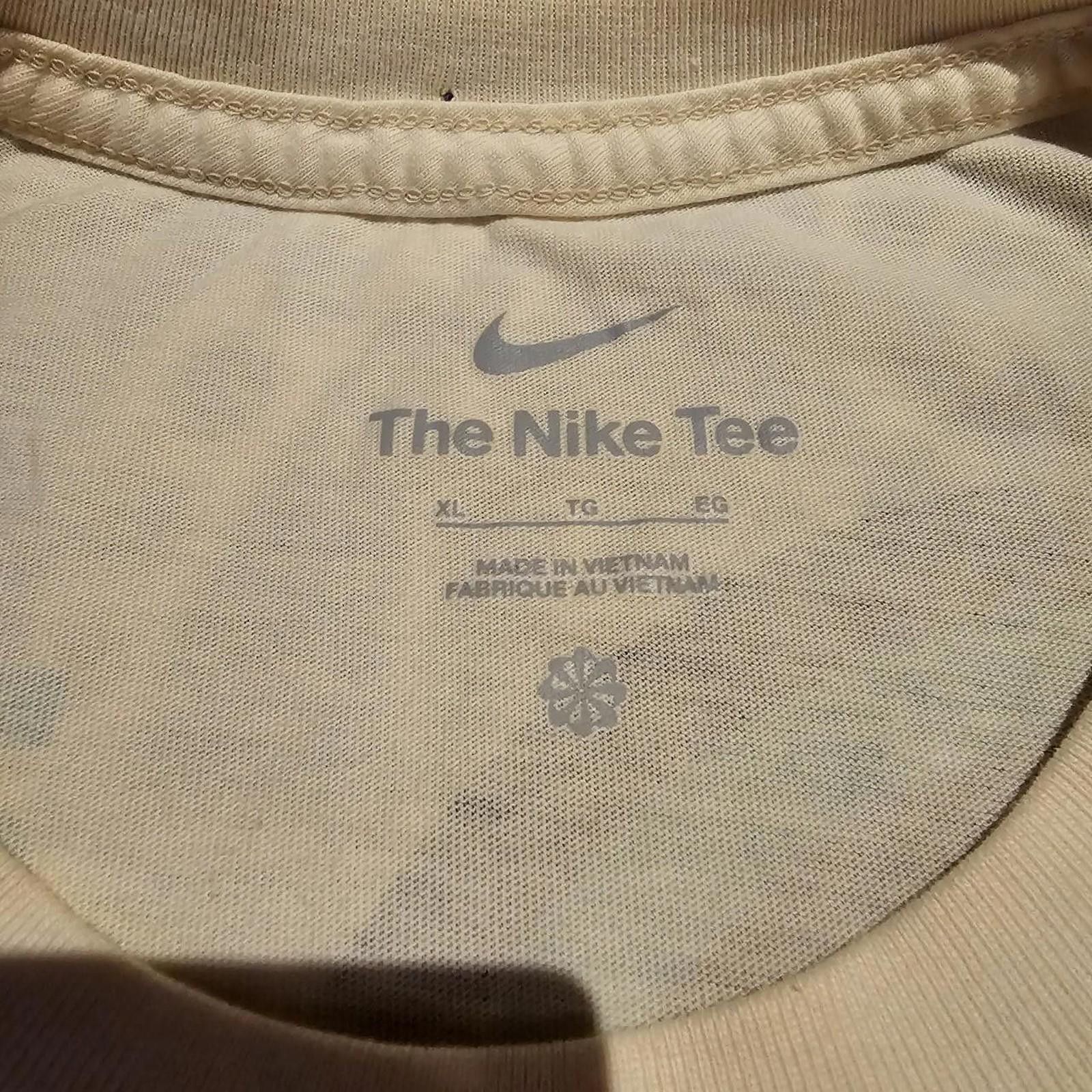 Nike Nike Men's UNC Football T-shirt Size US XL / EU 56 / 4 - 4 Thumbnail
