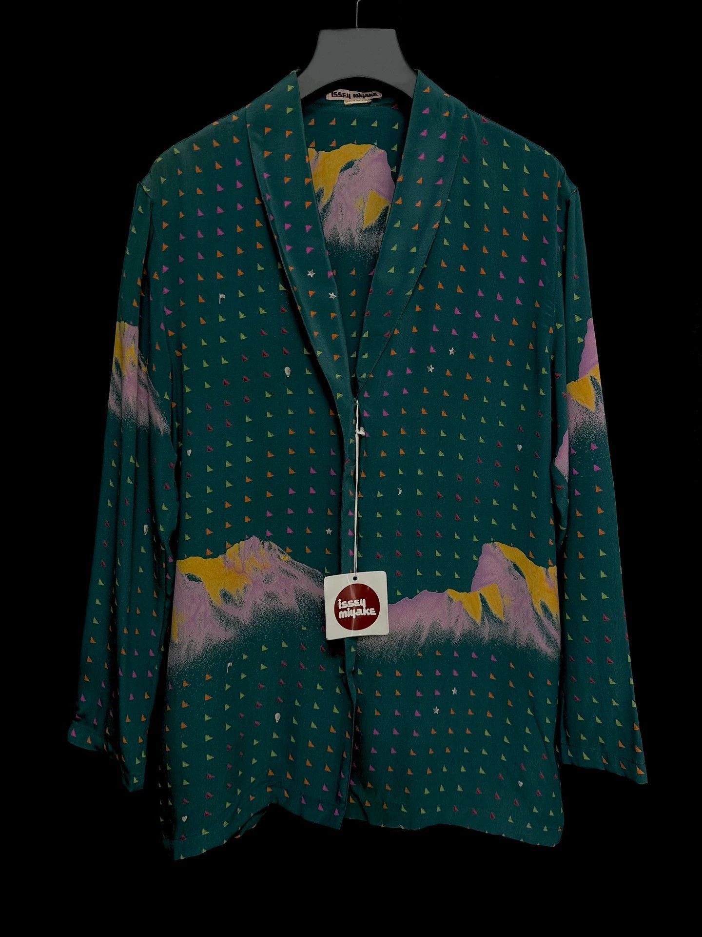 Issey Miyake Green Mountain Print Button-Up Shirt - Size S Size US S / EU 44-46 / 1 - 1 Thumbnail