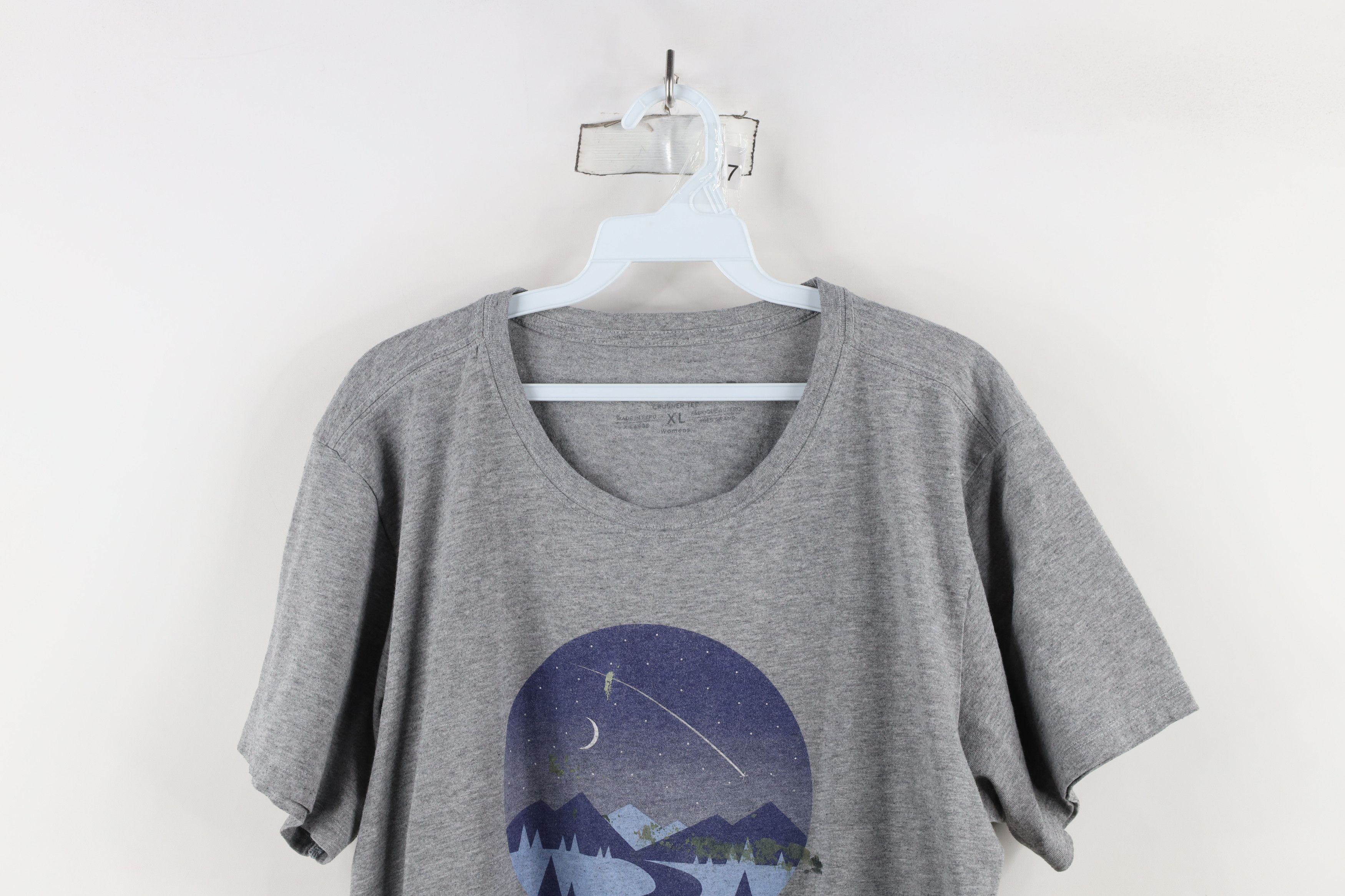 Life is Good × Vintage Life Is Good Spell Out Night Mountains Moon Crusher T-Shirt Size XL / US 12-14 / IT 48-50 - 2 Thumbnail