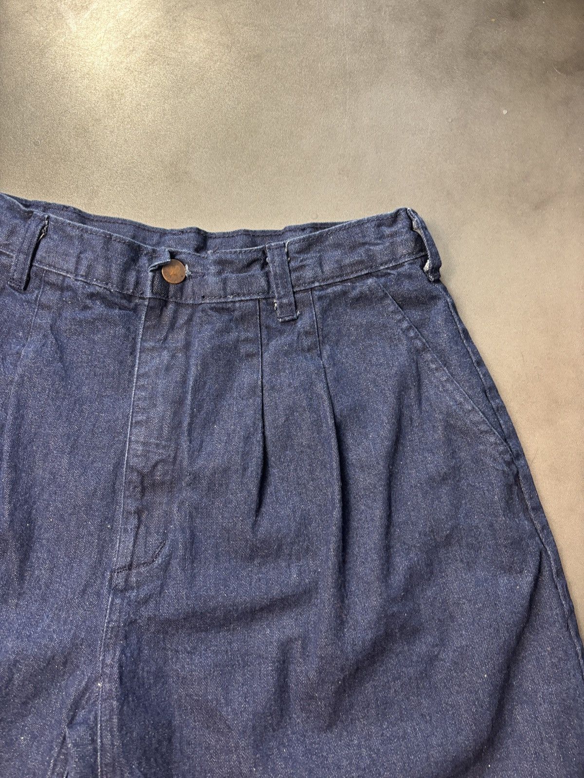 Vintage 1990s Vintage Pleated Jean Shorts Dark Denim Jorts USA Made Size US 29 - 3 Thumbnail