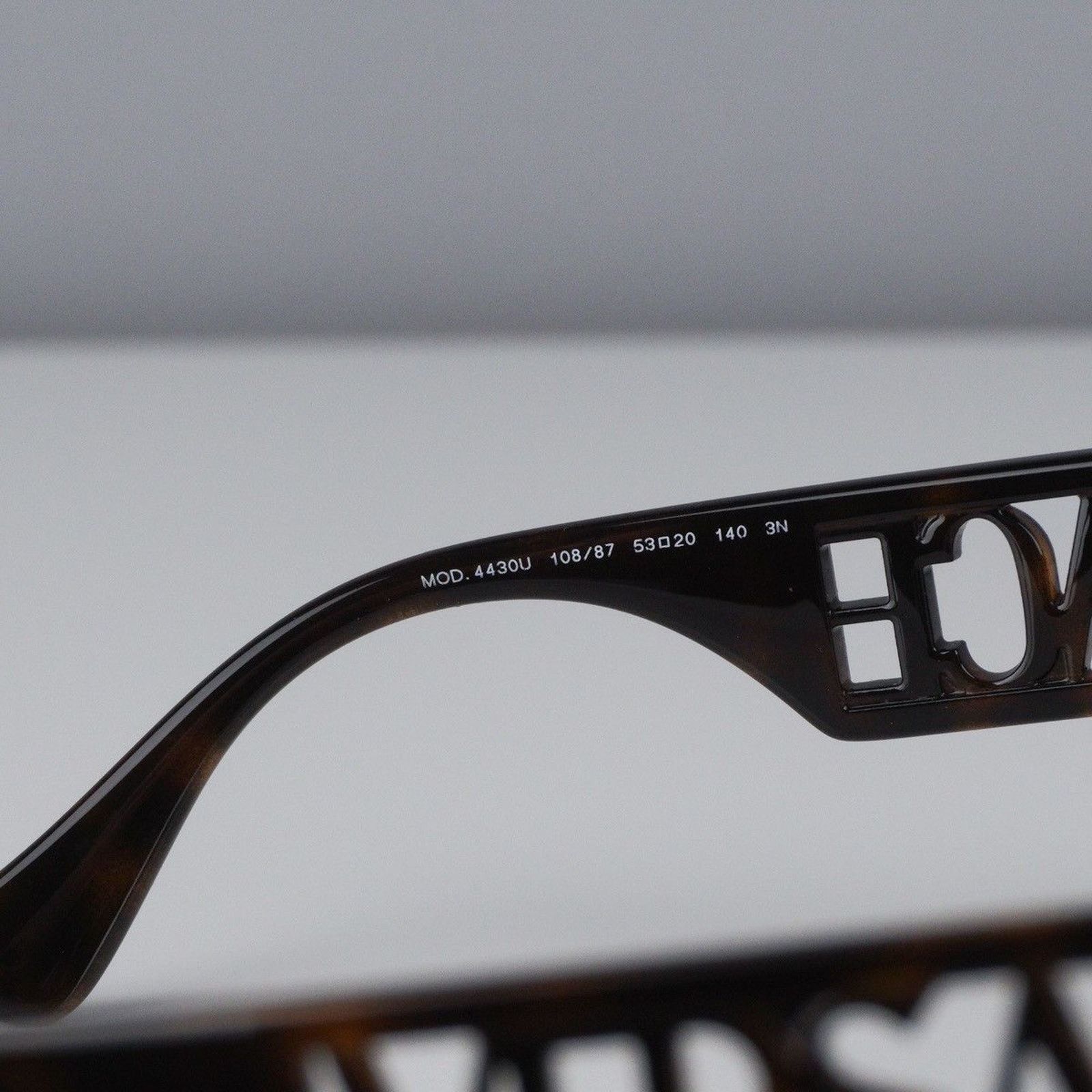 Versace Versace big signature logo black brown sunglasses Size ONE SIZE - 4 Thumbnail