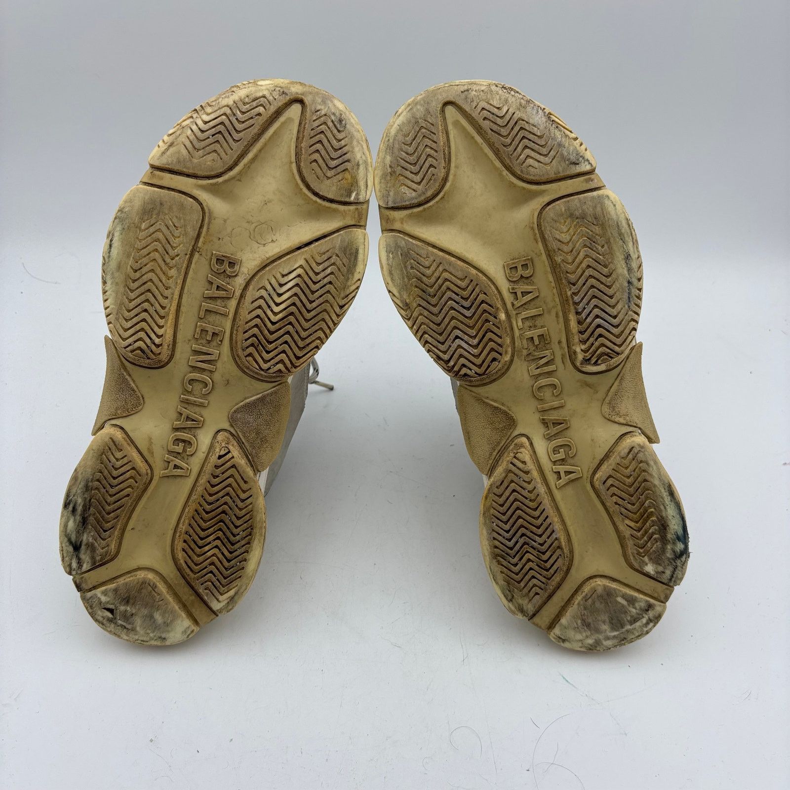 Balenciaga Balenciaga Triple S Chunky Trainers Sneakers Men's 11 Size US 11 / EU 44 - 8 Thumbnail