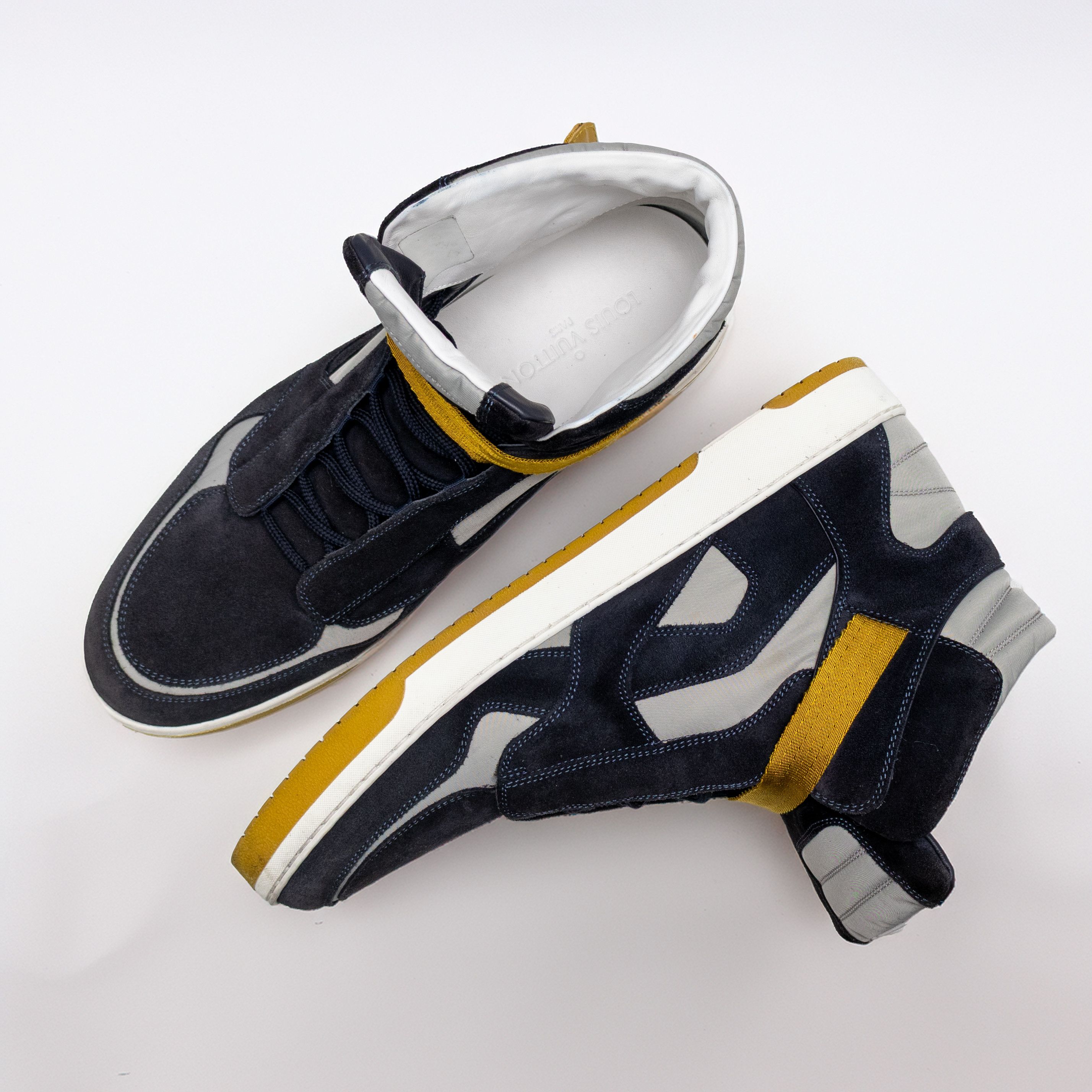 Louis Vuitton Louis Vuitton Suede Men’s Tower Sneaker High-Top Trainers Size US 11.5 / EU 44-45 - 7 Thumbnail