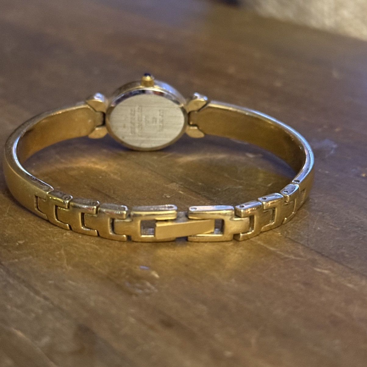 Vintage Vintage Armitron Diamond Now gold plated watch Size ONE SIZE - 6 Thumbnail