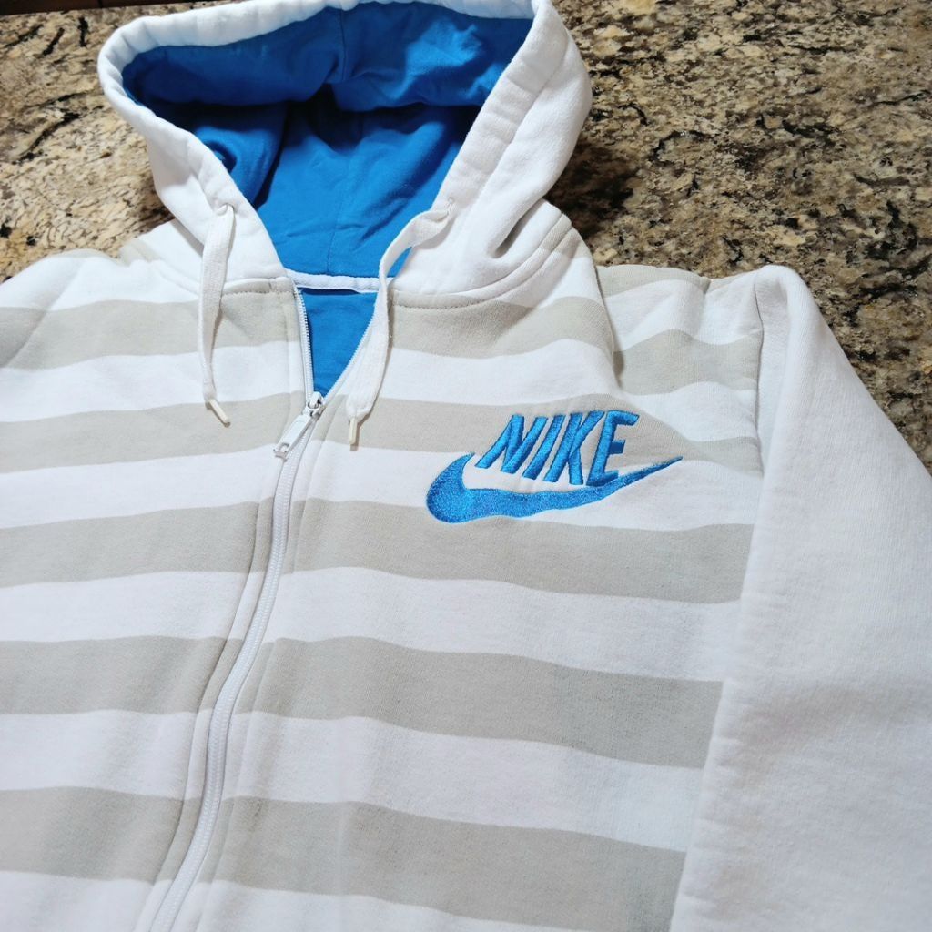 Nike 1990's Nike Made In Canada Zip Up Hoodie Sweater White Gray Size US M / EU 48-50 / 2 - 19 Thumbnail