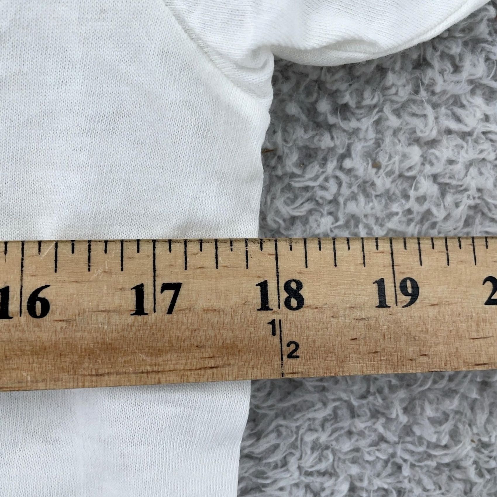 Hanes VINTAGE Hanes White V-Neck T-Shirt Mens Small 100% Cotton USA Made 80s Mint Used Mens Shirts White V-Neck Hanes 80s USA Made Size US S / EU 44-46 / 1 - 5 Thumbnail