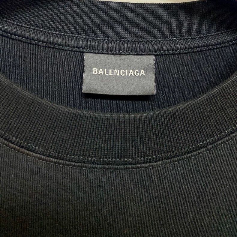 Balenciaga Balenciaga Rhinestone T-shirt Size US XXS / EU 40 - 2 Thumbnail