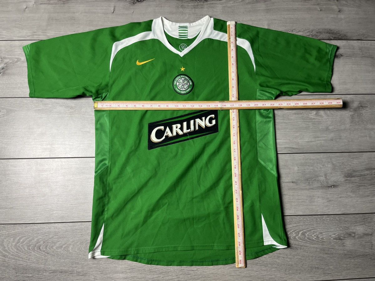 Nike Celtic Jersey Away football 2005/6 Green Nike Mens Size L Size US L / EU 52-54 / 3 - 7 Thumbnail