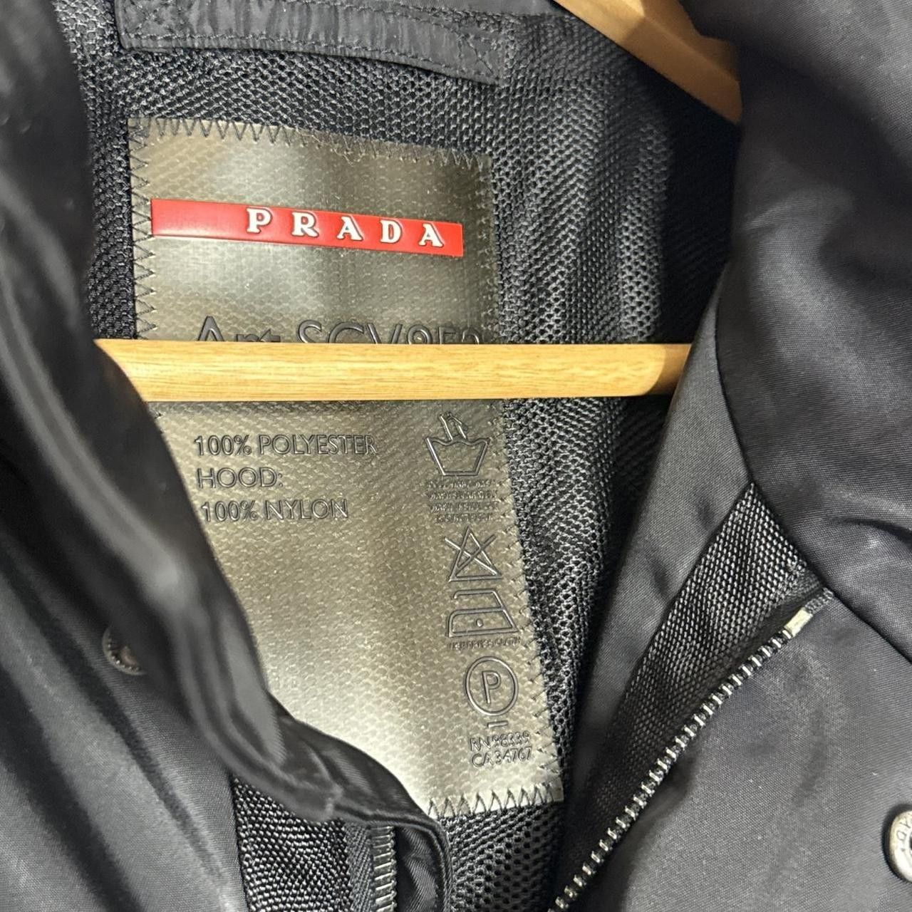 Prada Prada Black Jacket Hooded 2000s Nylon Size US L / EU 52-54 / 3 - 6 Thumbnail