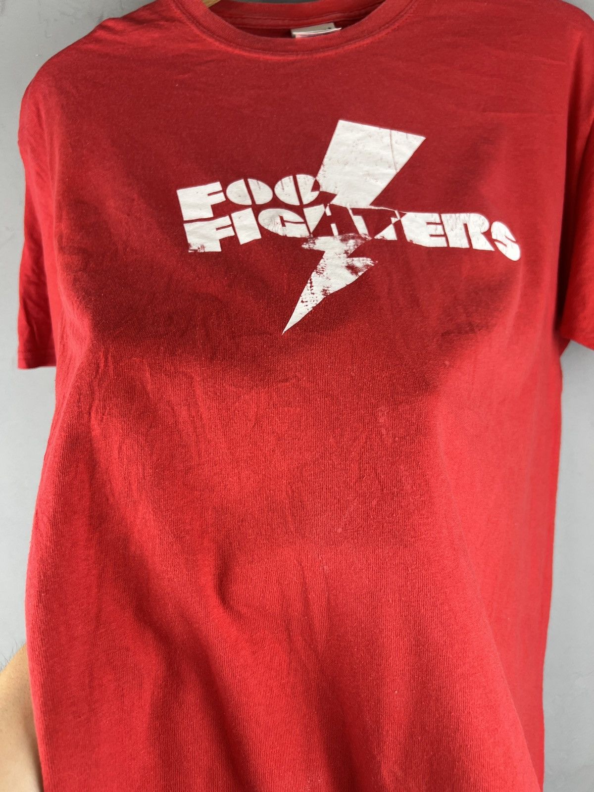Band Tees × Vintage Vintage 00s Foo Fighters Red band big logo tshirt Size US M / EU 48-50 / 2 - 6 Thumbnail