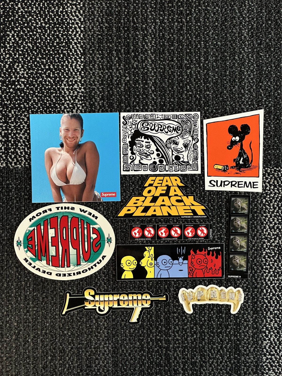 Supreme 10x Supreme Stickers Lot Size ONE SIZE - 1 Preview