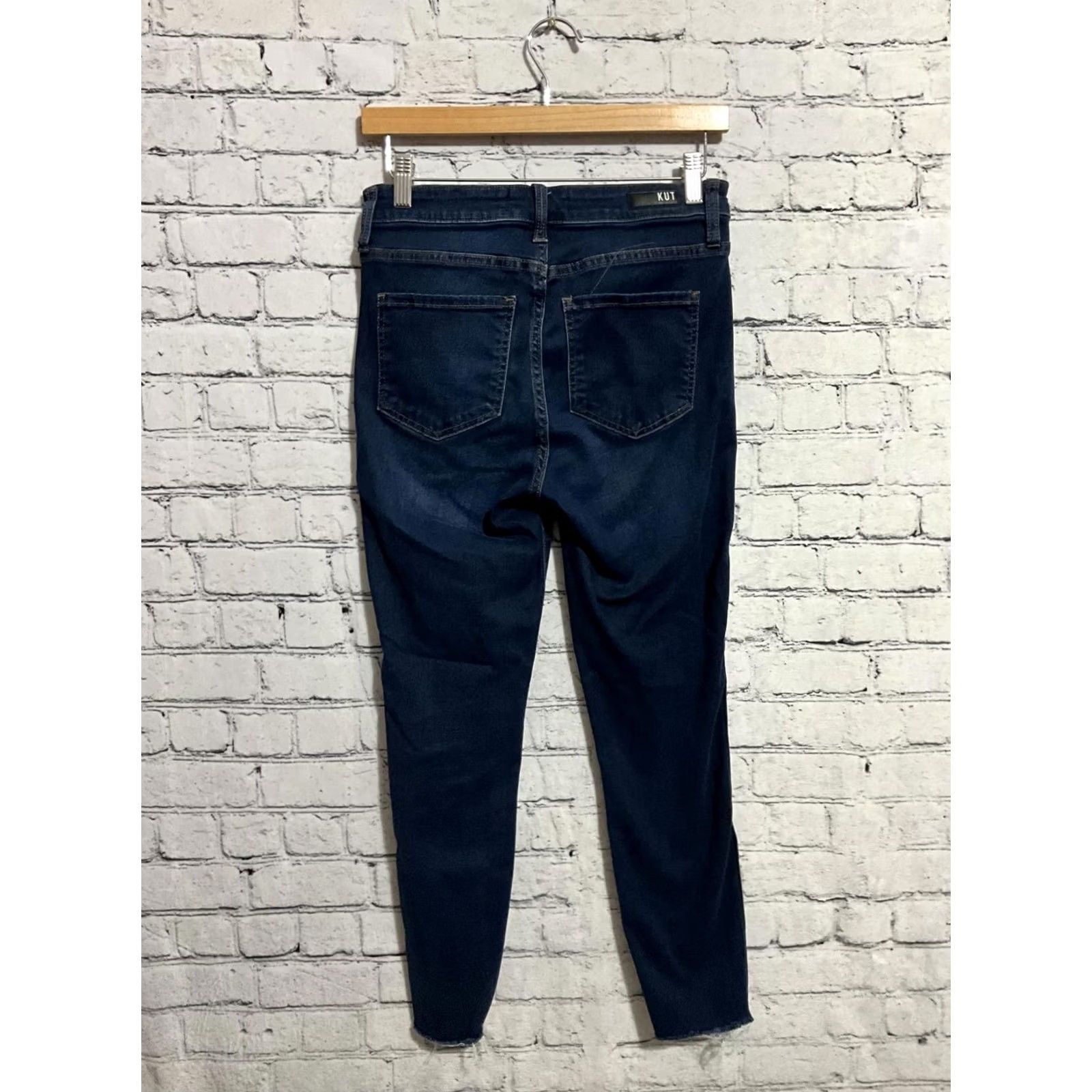 Vintage KUT from the Kloth Jeans Skinny Dark Wash Size 2 Women Regular 25x25.5 Button Closure Cotton Blend Denim Slim Inseam 25.5 Size 42" / US 20 - 6 Thumbnail