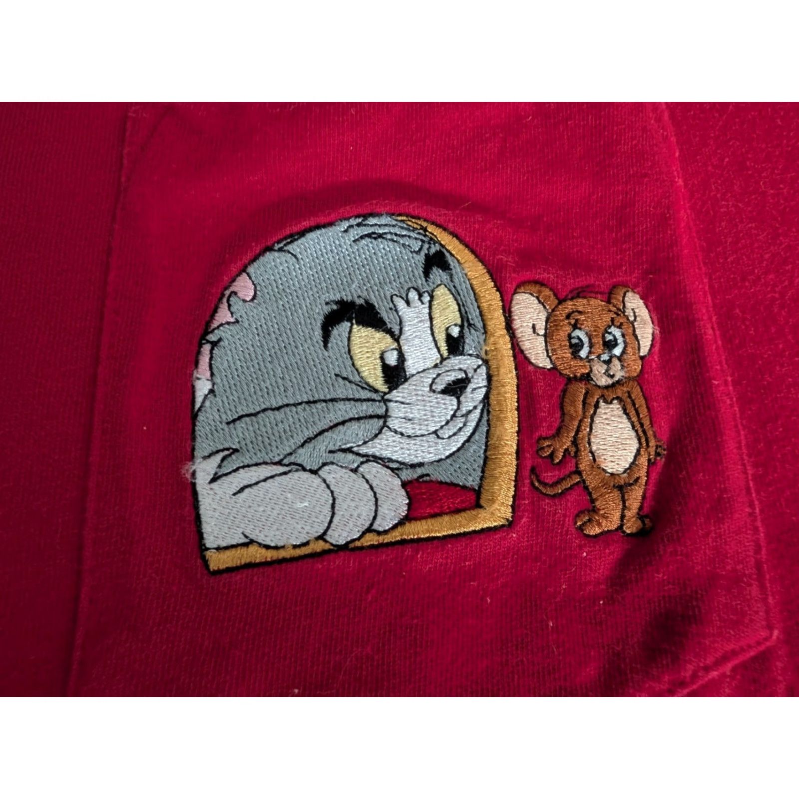 Vintage VINTAGE Warner Bros. Tom & Jerry Embroidered Pocket T-Shirt XL Red 90s Cartoon Mens Size US XL / EU 56 / 4 - 3 Thumbnail