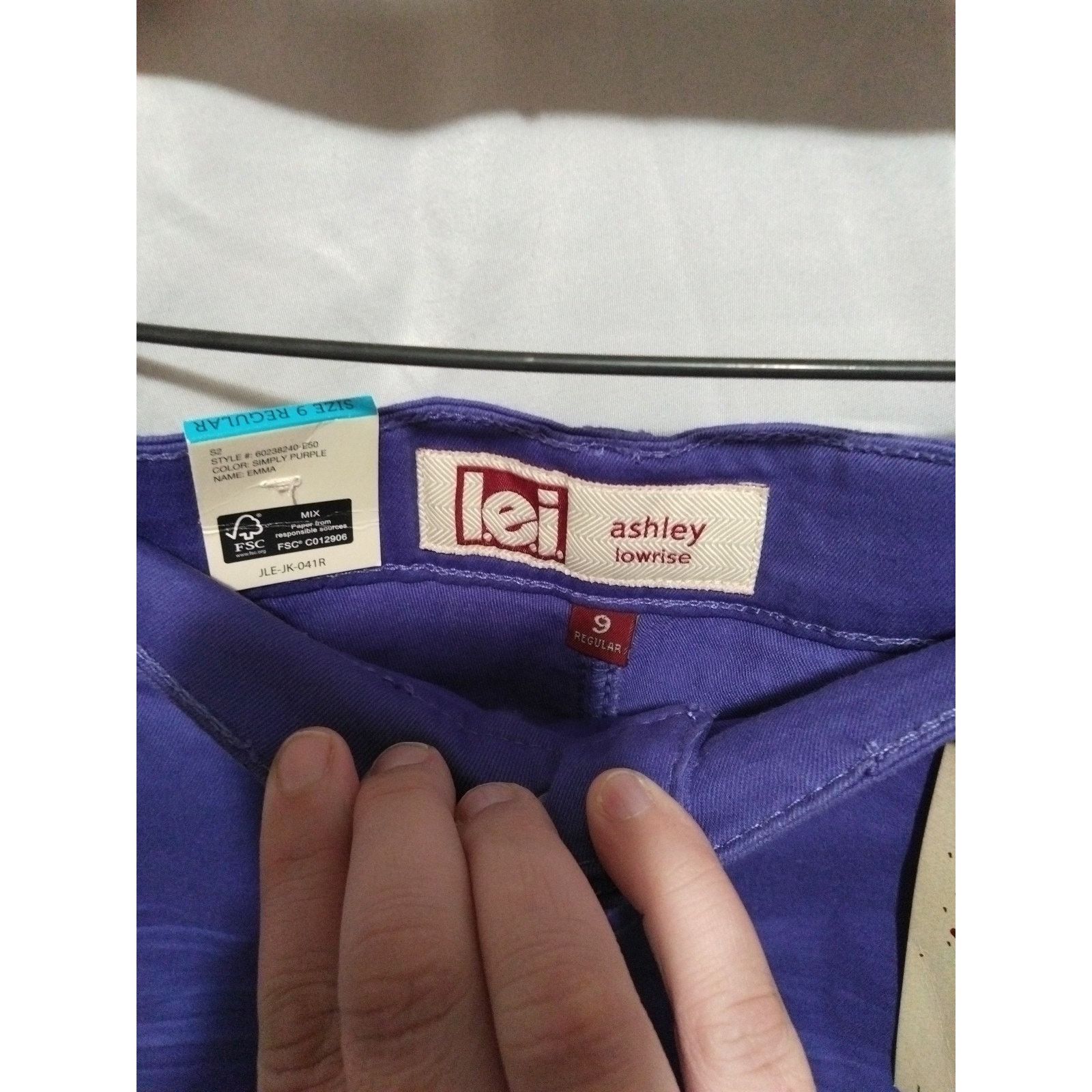 Other NWT LEI Jean Shorts Womens Junior 9 Purple Ashley Low Rise Size 32" / US 10 / IT 46 - 5 Thumbnail