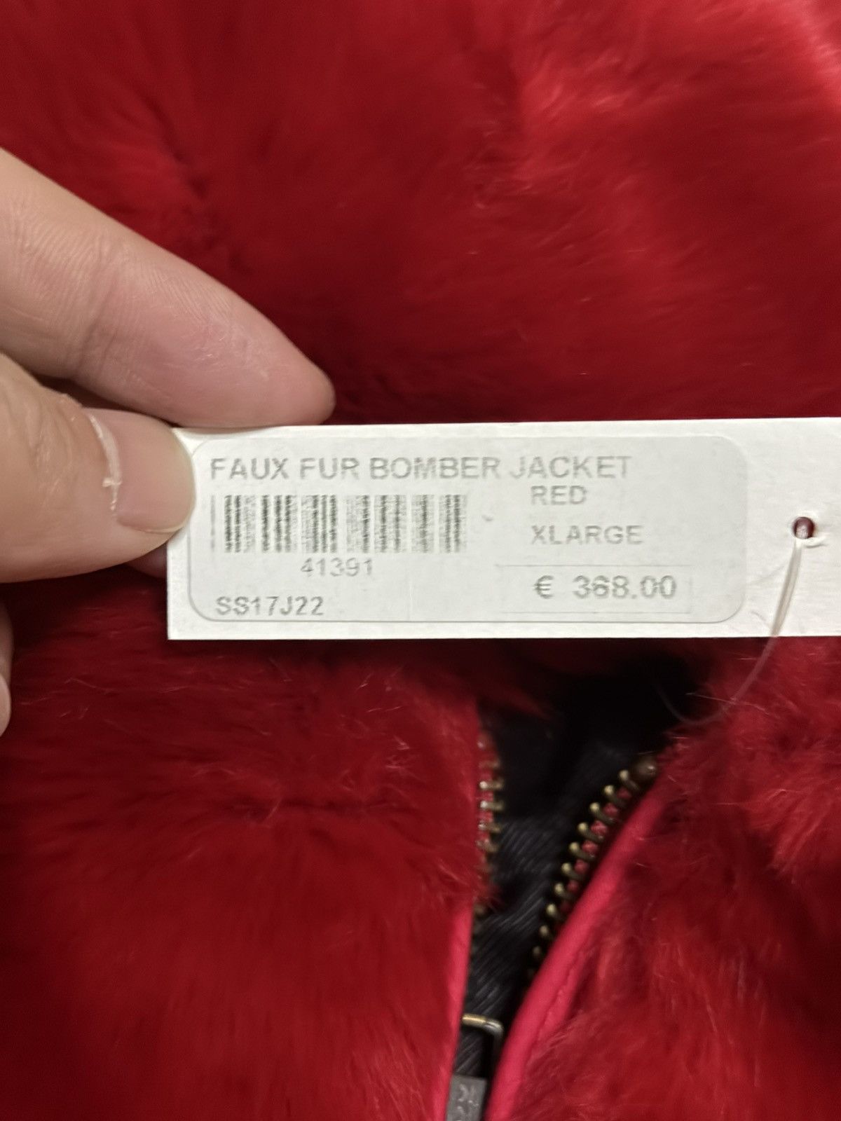 Supreme Supreme Faux Fur bomber jacket dswt xl Size US XL / EU 56 / 4 - 6 Thumbnail