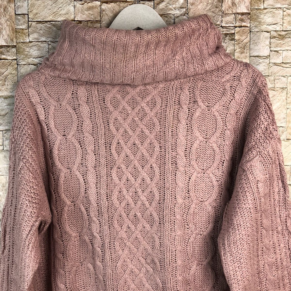 Homespun Knitwear × Japanese Brand Igni japan Pink Turtle Neck cable Knitwear #A1213 Size M / US 6-8 / IT 42-44 - 5 Thumbnail