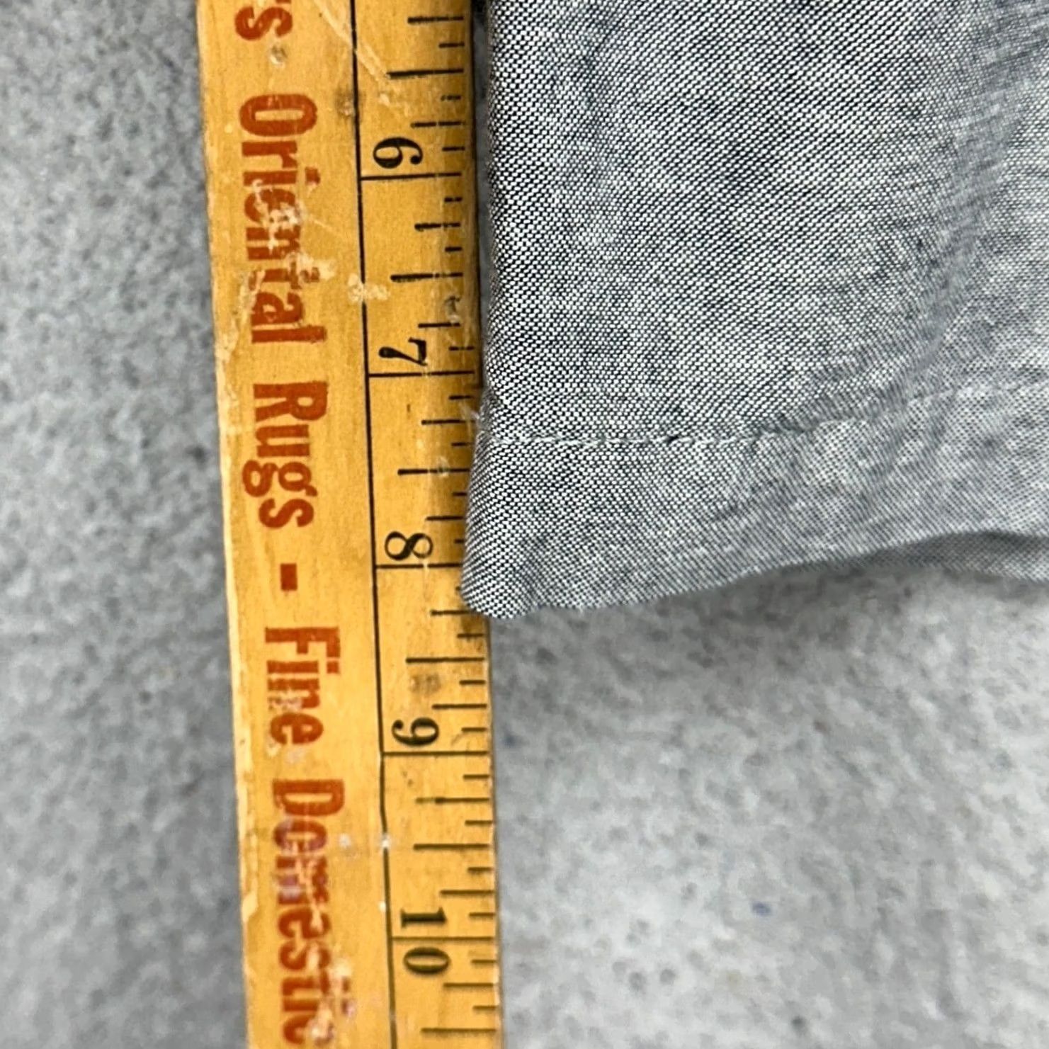 H&M H&M Khaki Shorts Mens 31 Light Grey Flat Front Chino Pockets 100% Cotton Size US 31 - 6 Thumbnail