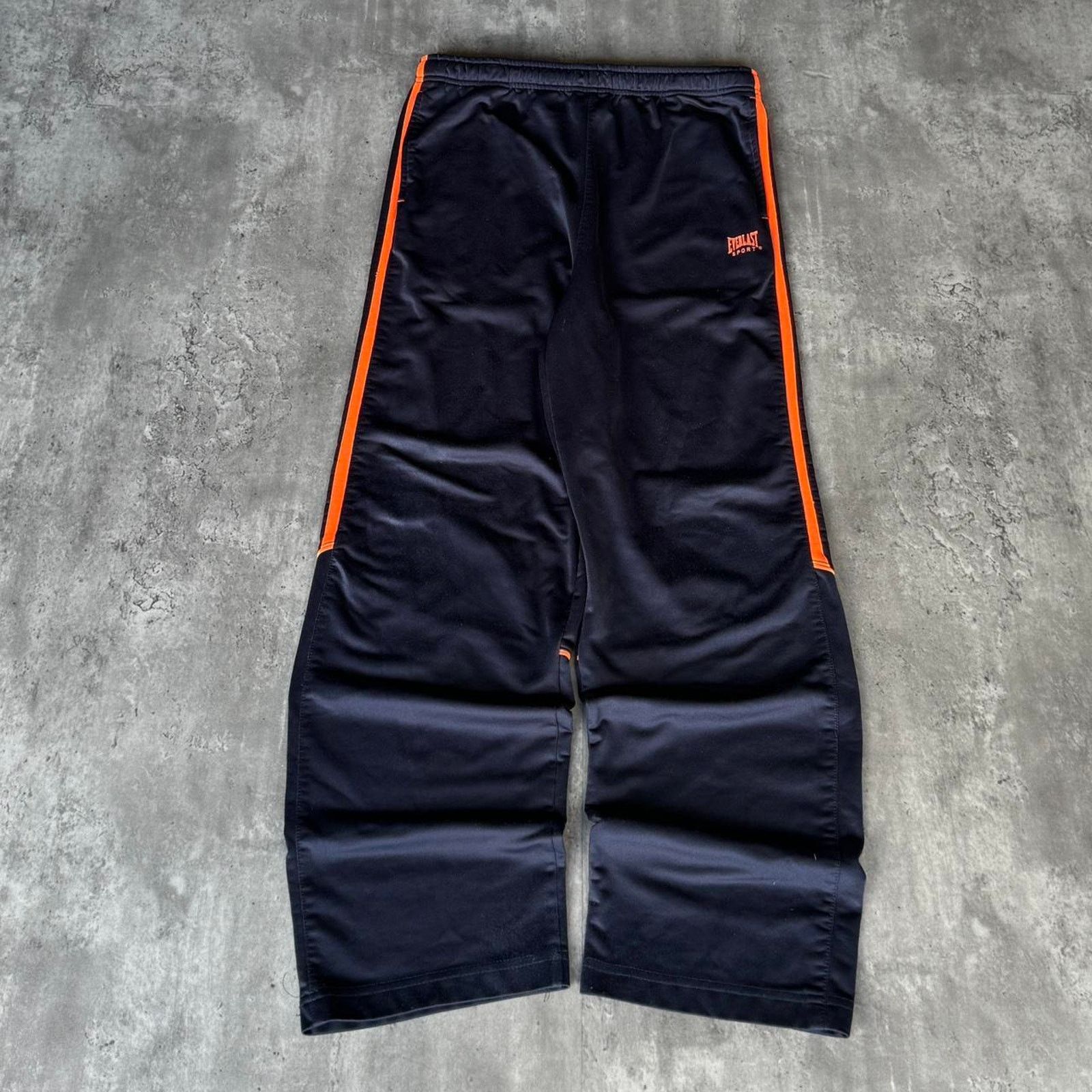 Everlast × Japanese Brand × Vintage Vintage Y2K Everlast Baggy Grunge Opium Essential Sweatpants Size US 32 / EU 48 - 1 Thumbnail