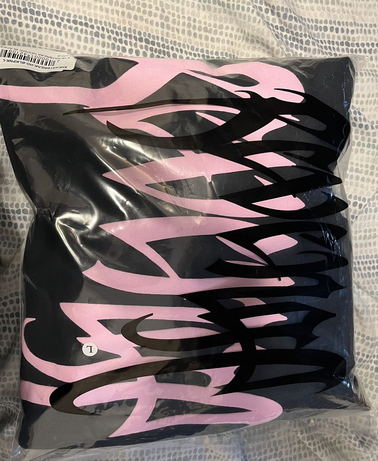 Revenge X HEARTBREAK HOODIE Size US L / EU 52-54 / 3 - 3 Thumbnail