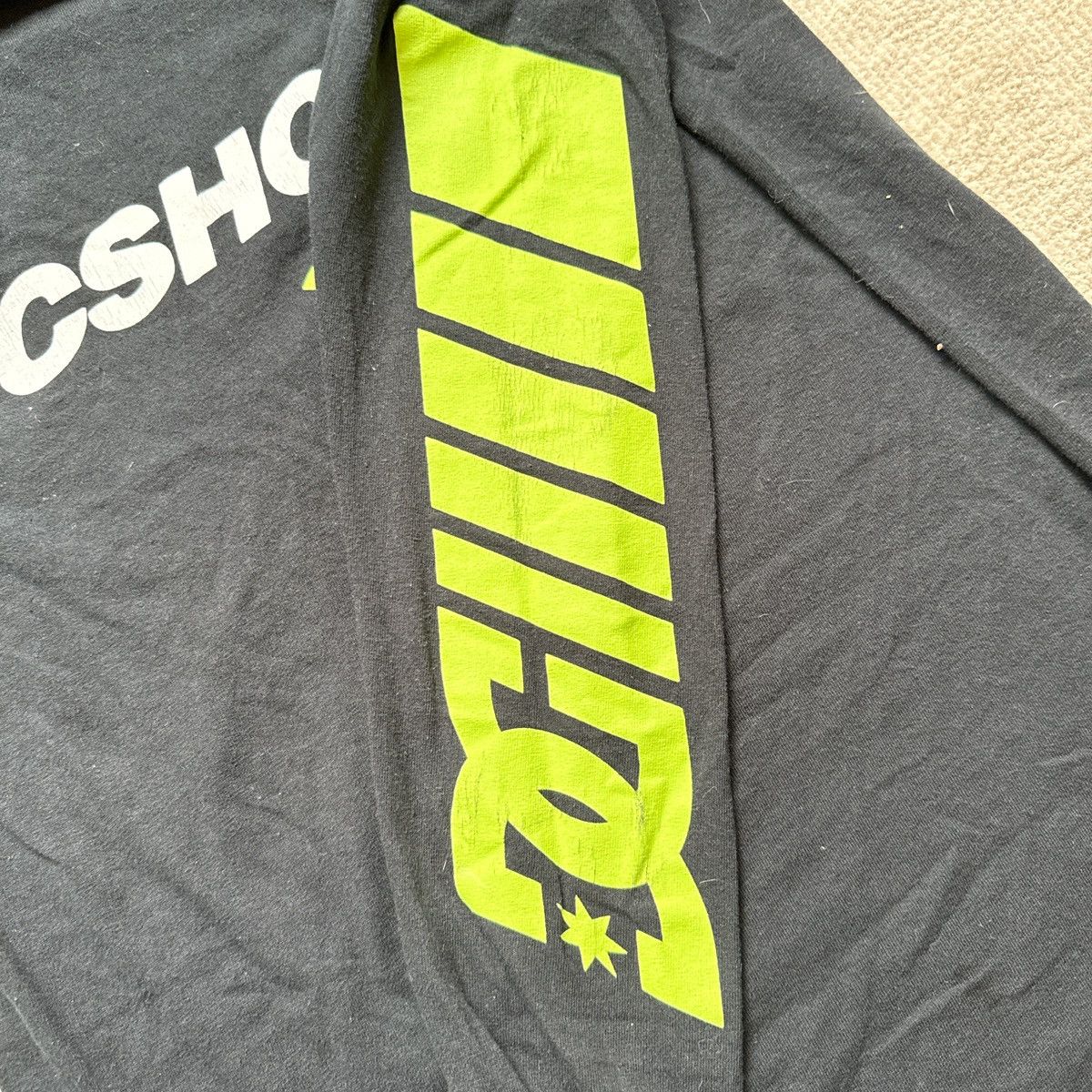 DC DC ShoeCo long sleeve racing shirt Size US M / EU 48-50 / 2 - 4 Thumbnail