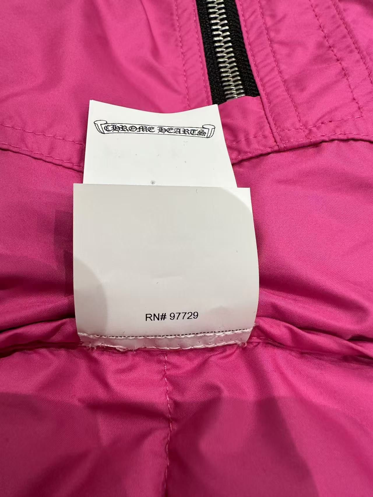 Chrome Hearts Chrome Hearts Women Pink Monogram Cropped Puffer Down Jacket Size M / US 6-8 / IT 42-44 - 14 Thumbnail