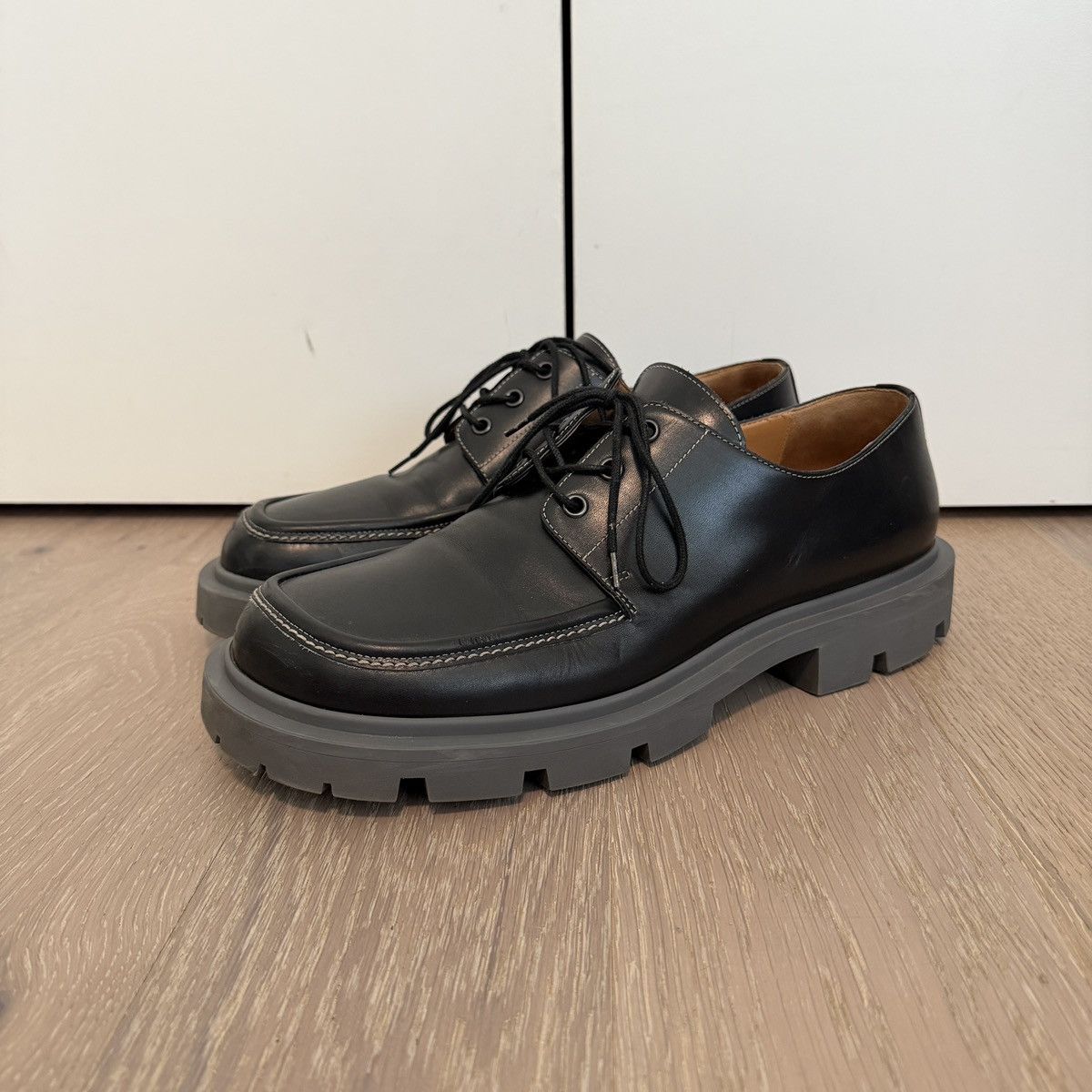 Maison Margiela Maison Margiela Ivy Leather Square Toe Derby - 45 Size US 12 / EU 45 - 1 Thumbnail